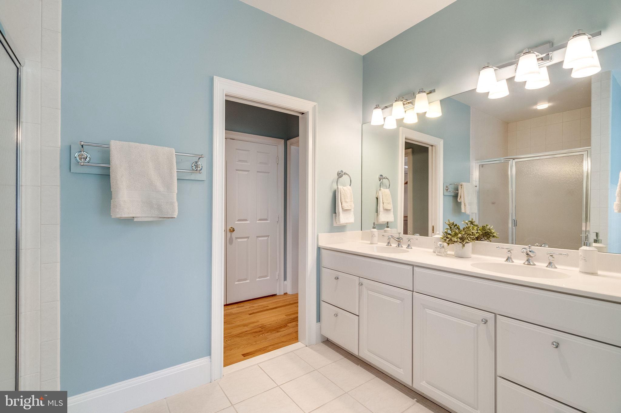 PLYMOUTH HAVEN - Residential