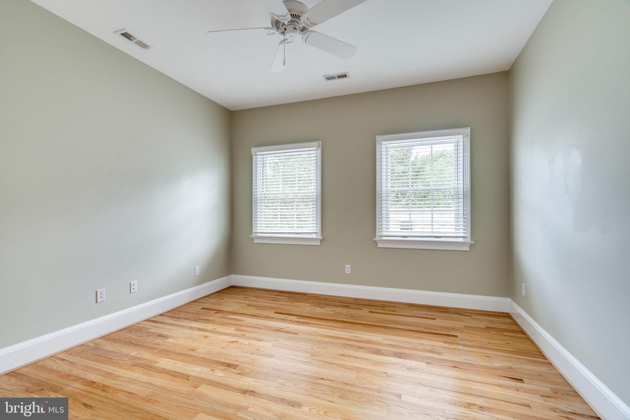 PLYMOUTH HAVEN - Residential