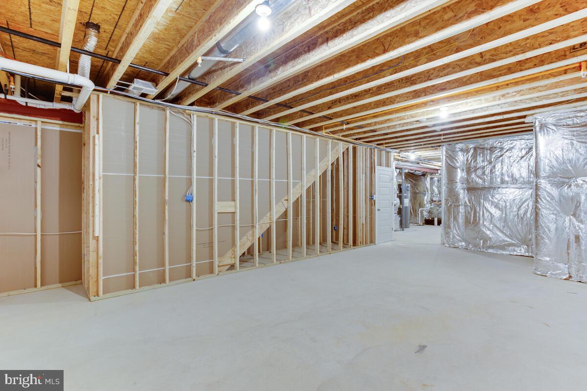 VILLAGES OF SAVANNAH - Residential