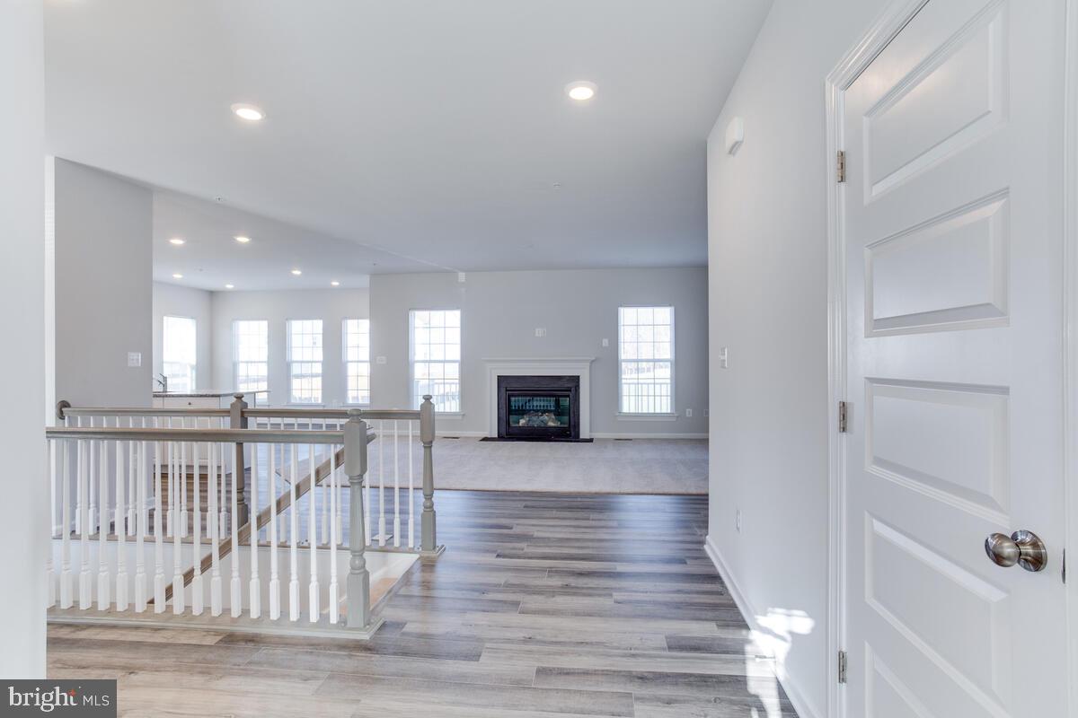 VILLAGES OF SAVANNAH - Residential