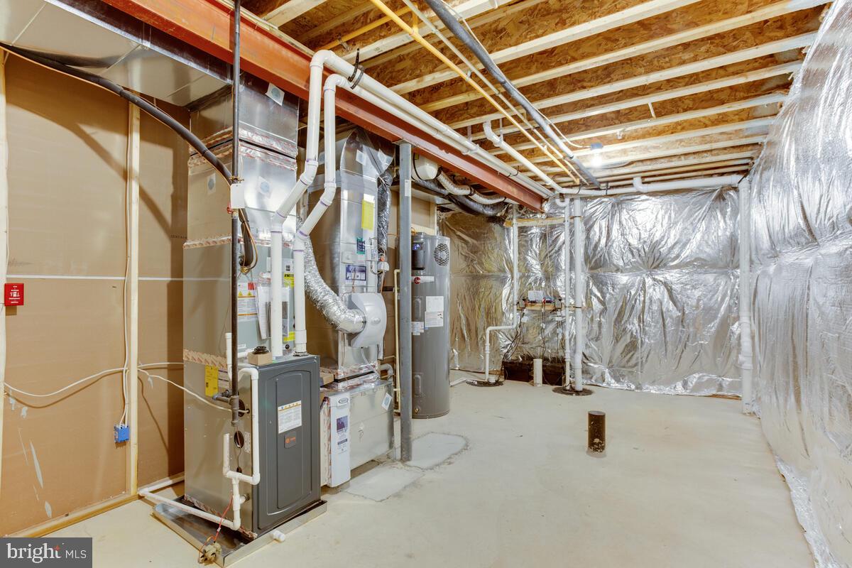 VILLAGES OF SAVANNAH - Residential