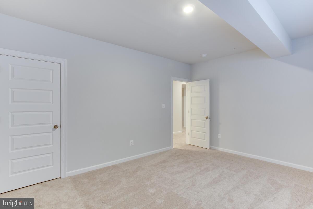 VILLAGES OF SAVANNAH - Residential