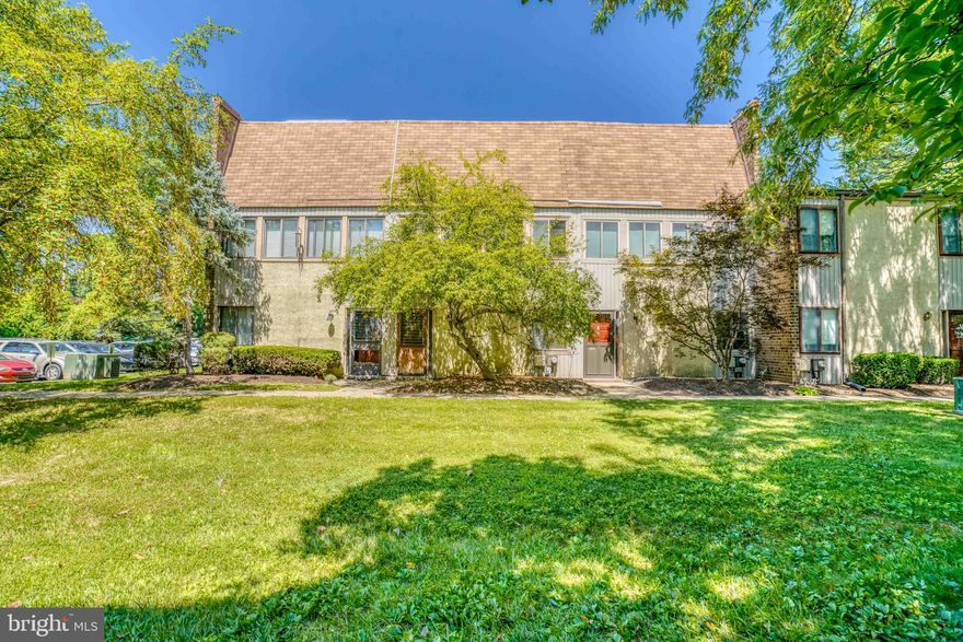 Newly listed Coventry Green Town home, move in ready and value priced to sell quickly.  Livingroom, dining room, kitchen, equipt laundry room and half bath comprise the first level.  Second level provides spacious 
main bedroom with full tile bathroom and walk in closet and a wall of windows providing great natural light.
An additional  bedroom with closet, full hall bathroom and hall linen closet.