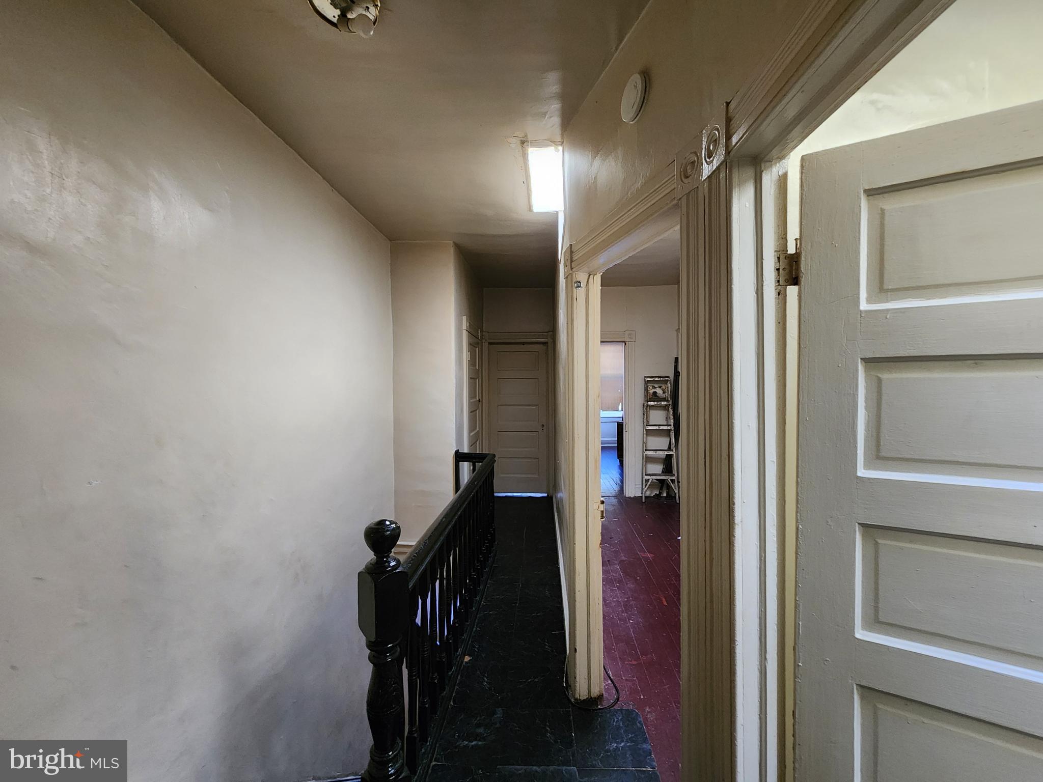 MADISON EASTEND - Residential