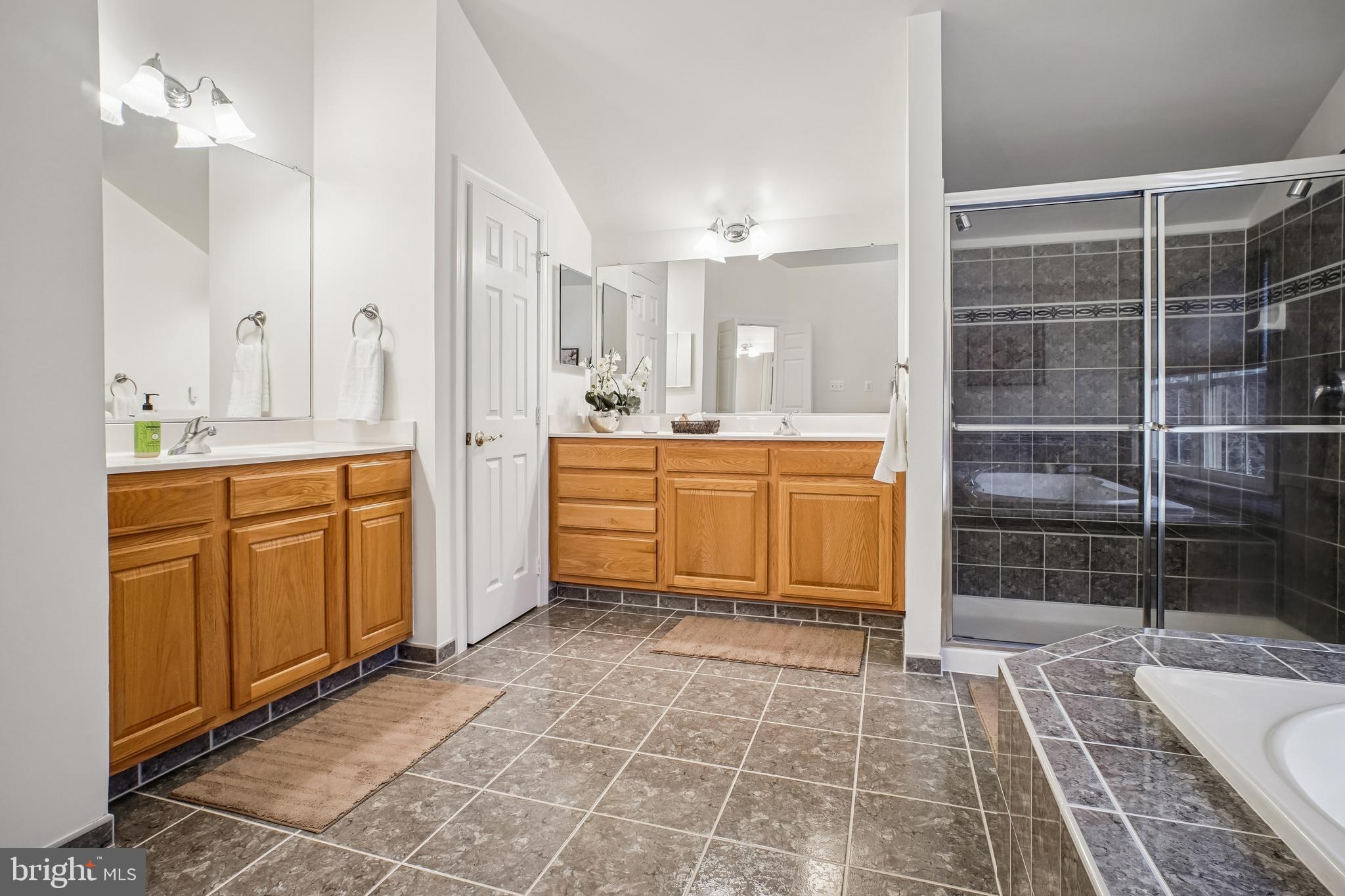 BELMONT GLEN - Residential