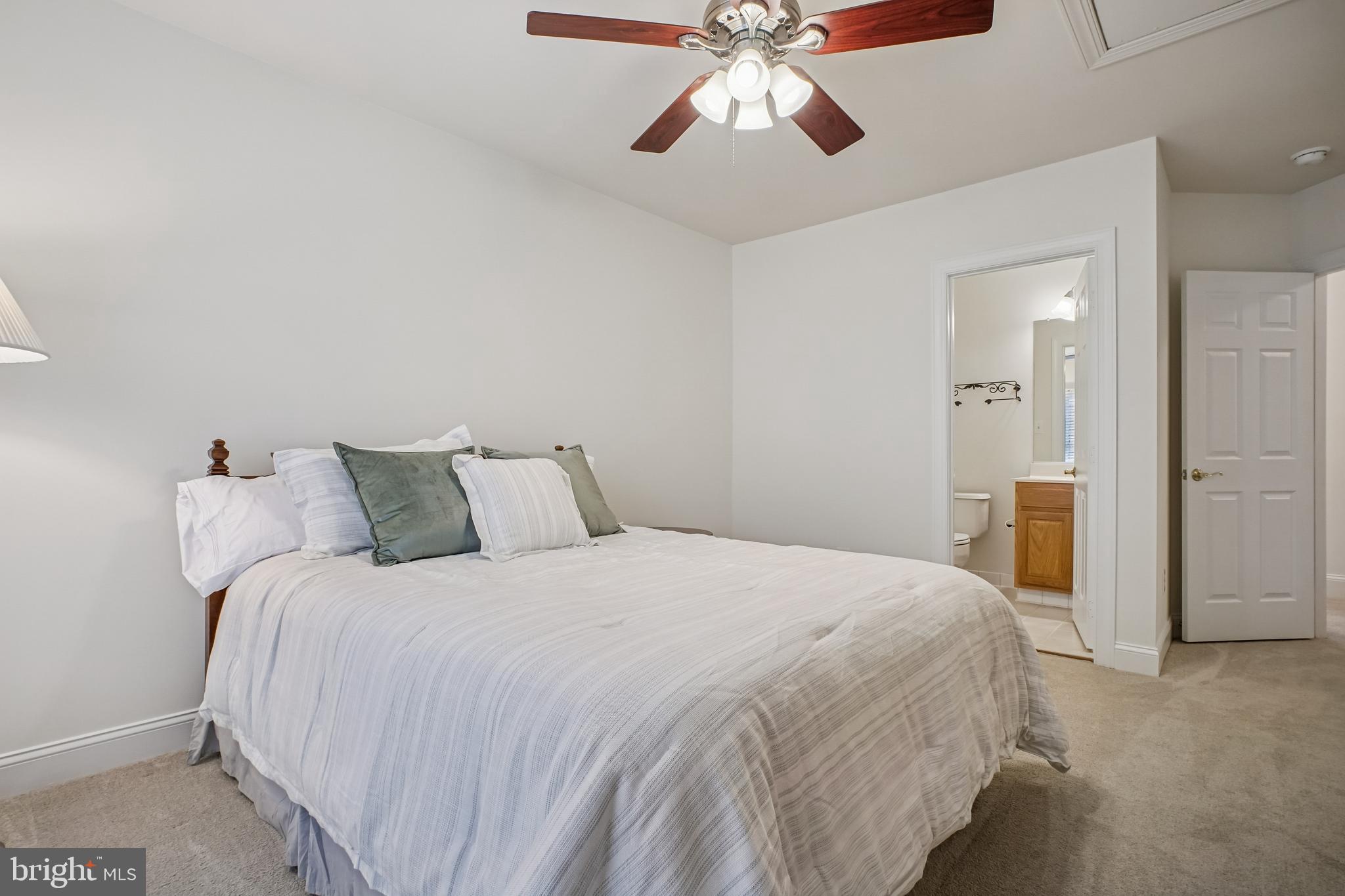 BELMONT GLEN - Residential