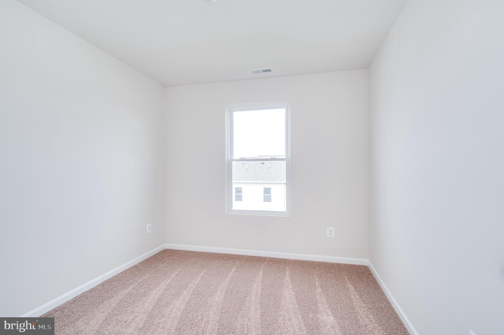 HOMEPLACE AT RIVERSIDE - Residential Lease