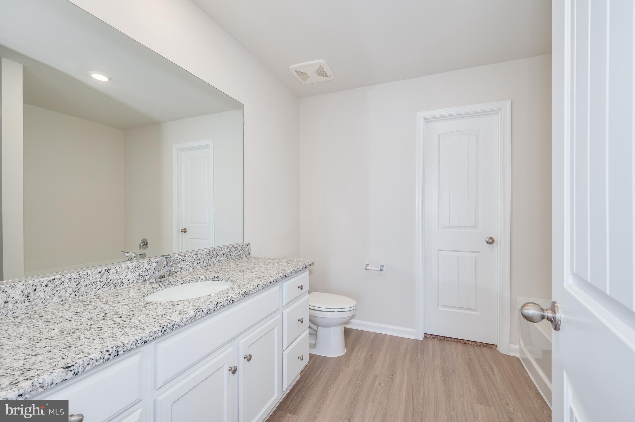 HOMEPLACE AT RIVERSIDE - Residential Lease