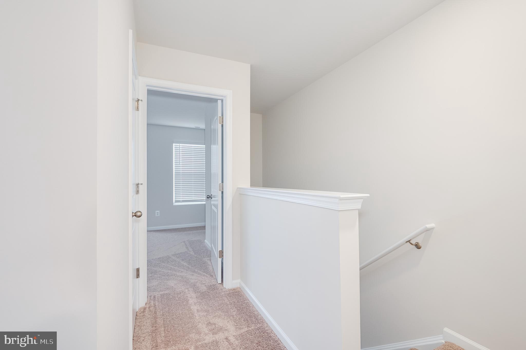 HOMEPLACE AT RIVERSIDE - Residential Lease