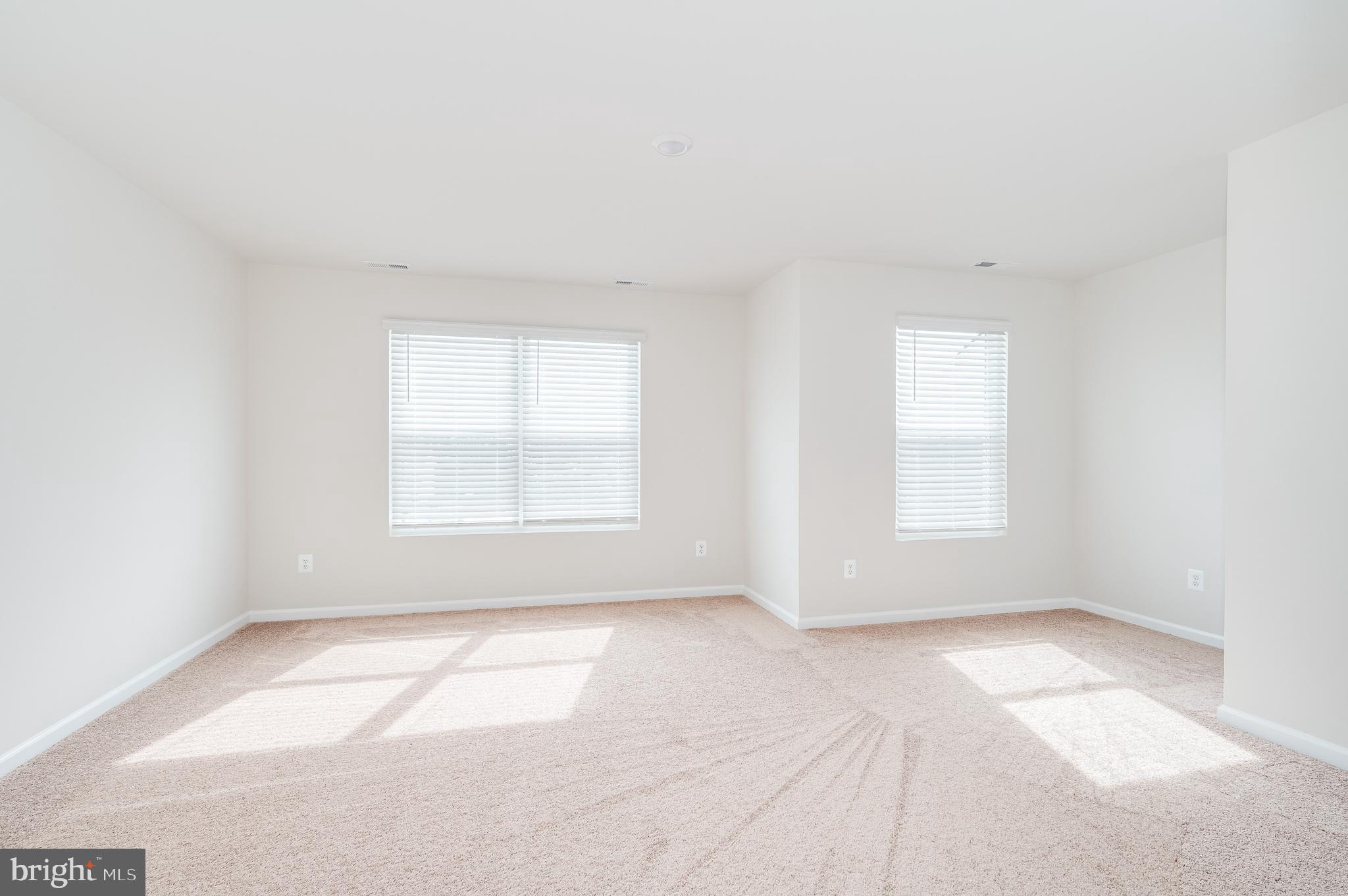 HOMEPLACE AT RIVERSIDE - Residential Lease