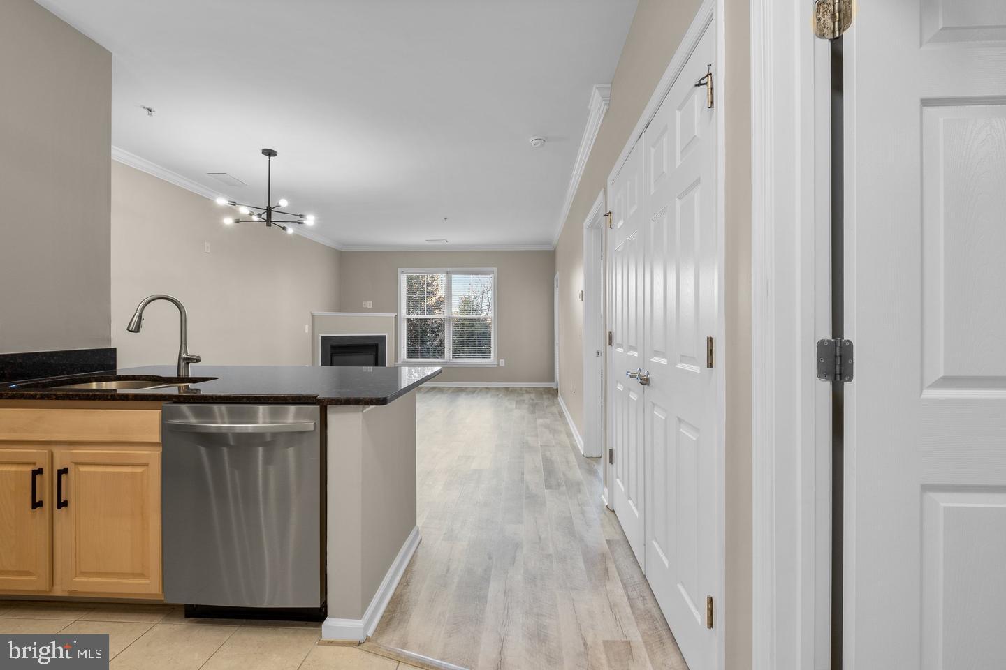 CHANTILLY PARK - Residential