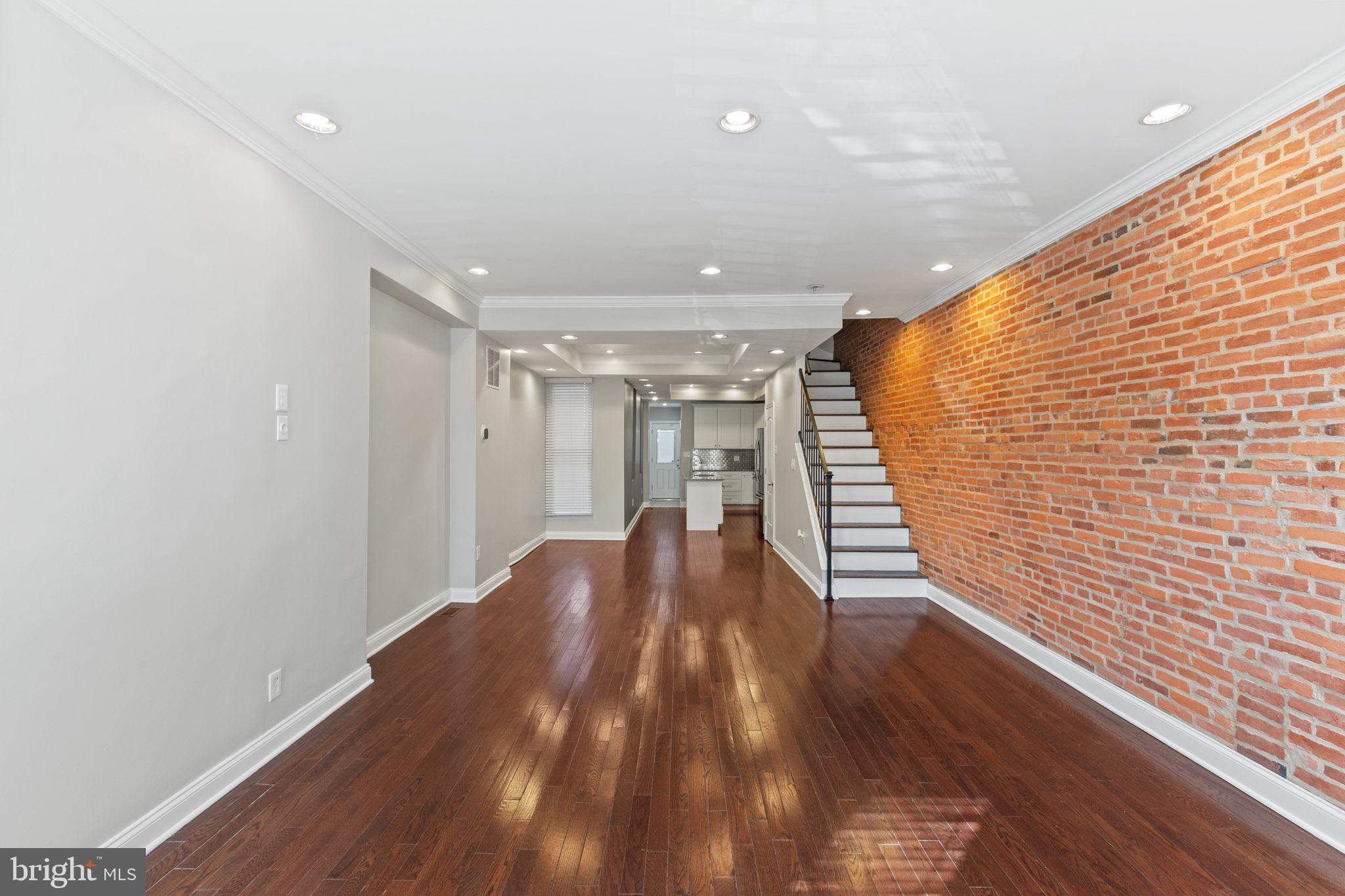 BUTCHERS HILL - Residential