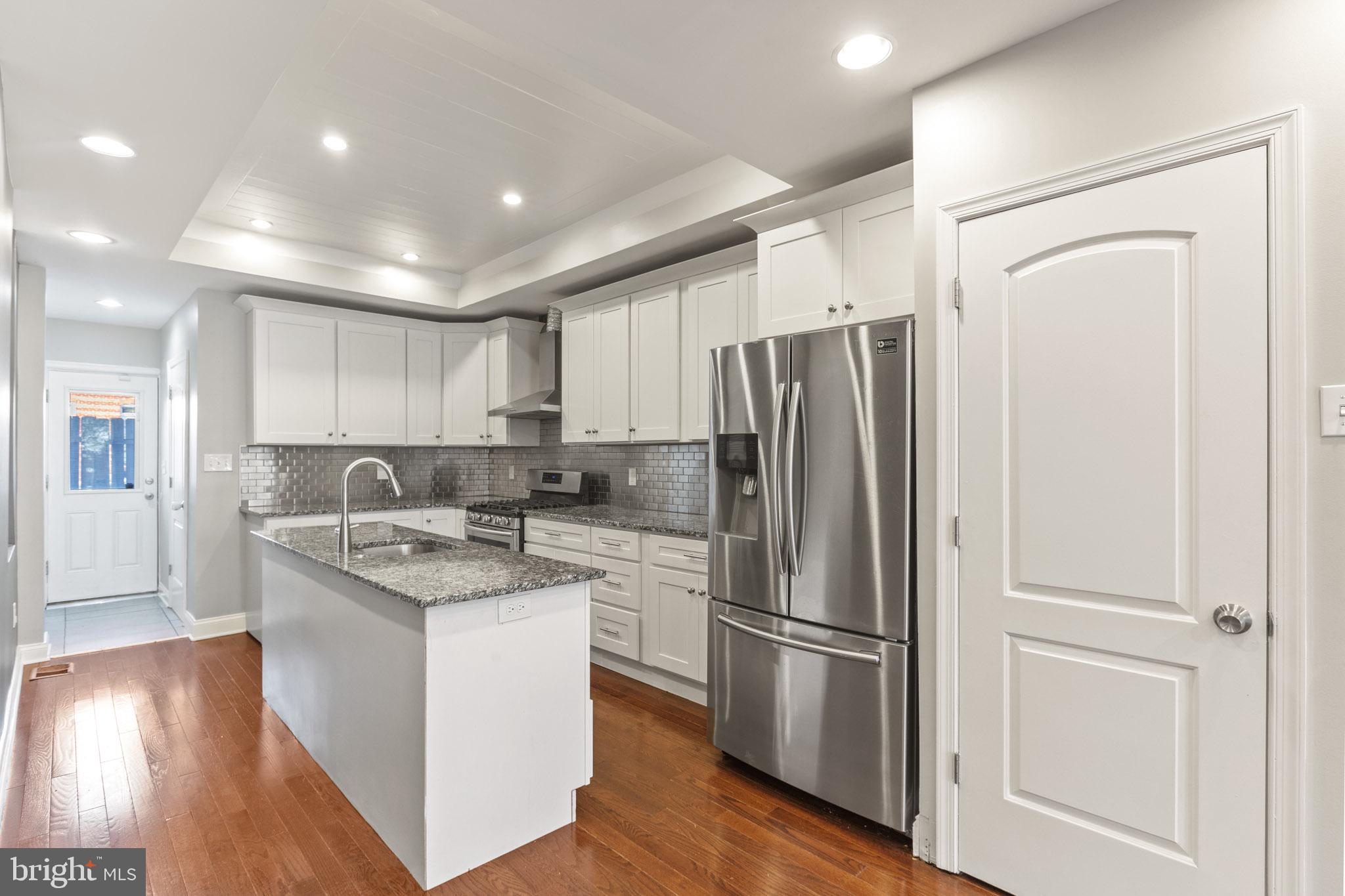 BUTCHERS HILL - Residential