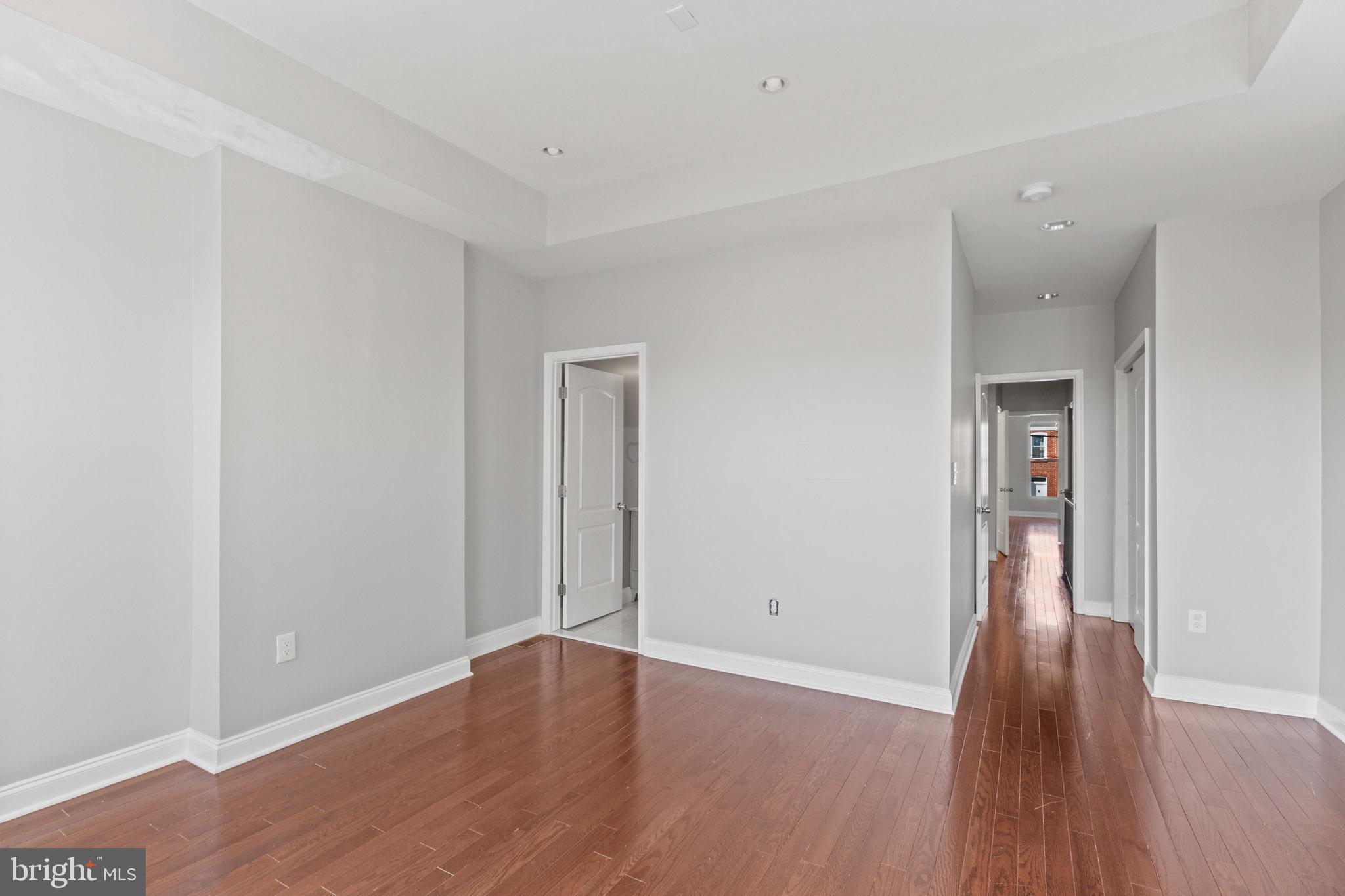 BUTCHERS HILL - Residential