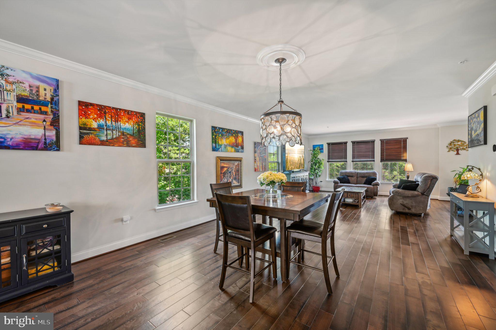 VILLAGE GREENS - Residential