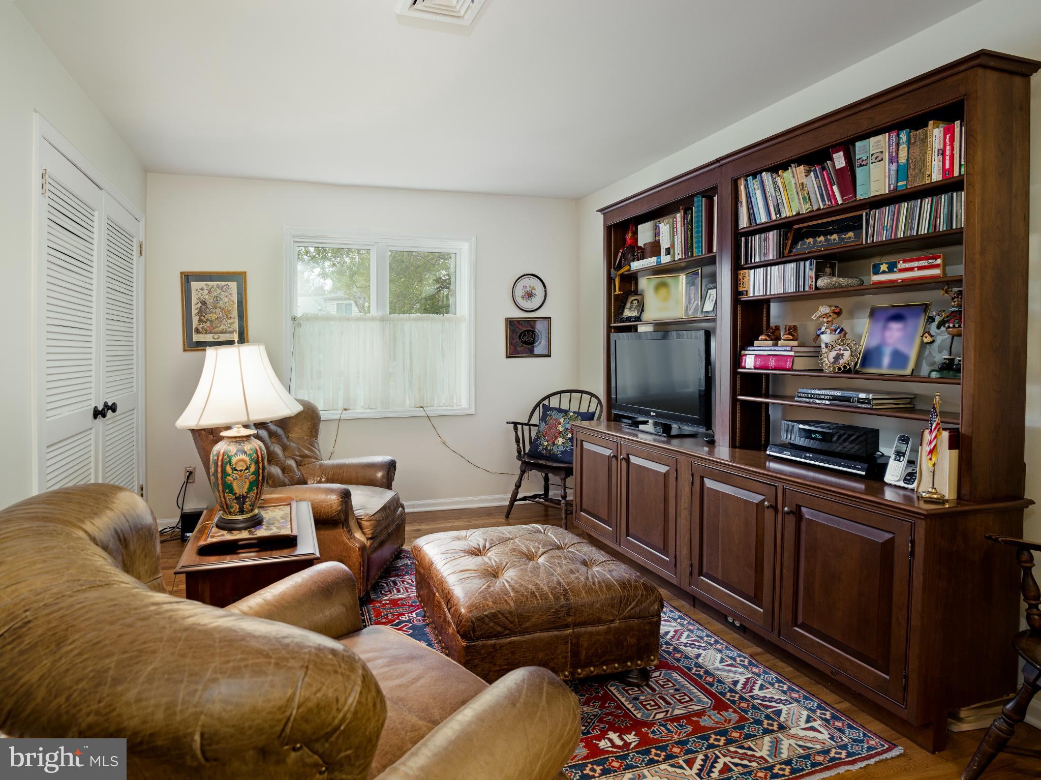 HERSHEYS MILL - Residential