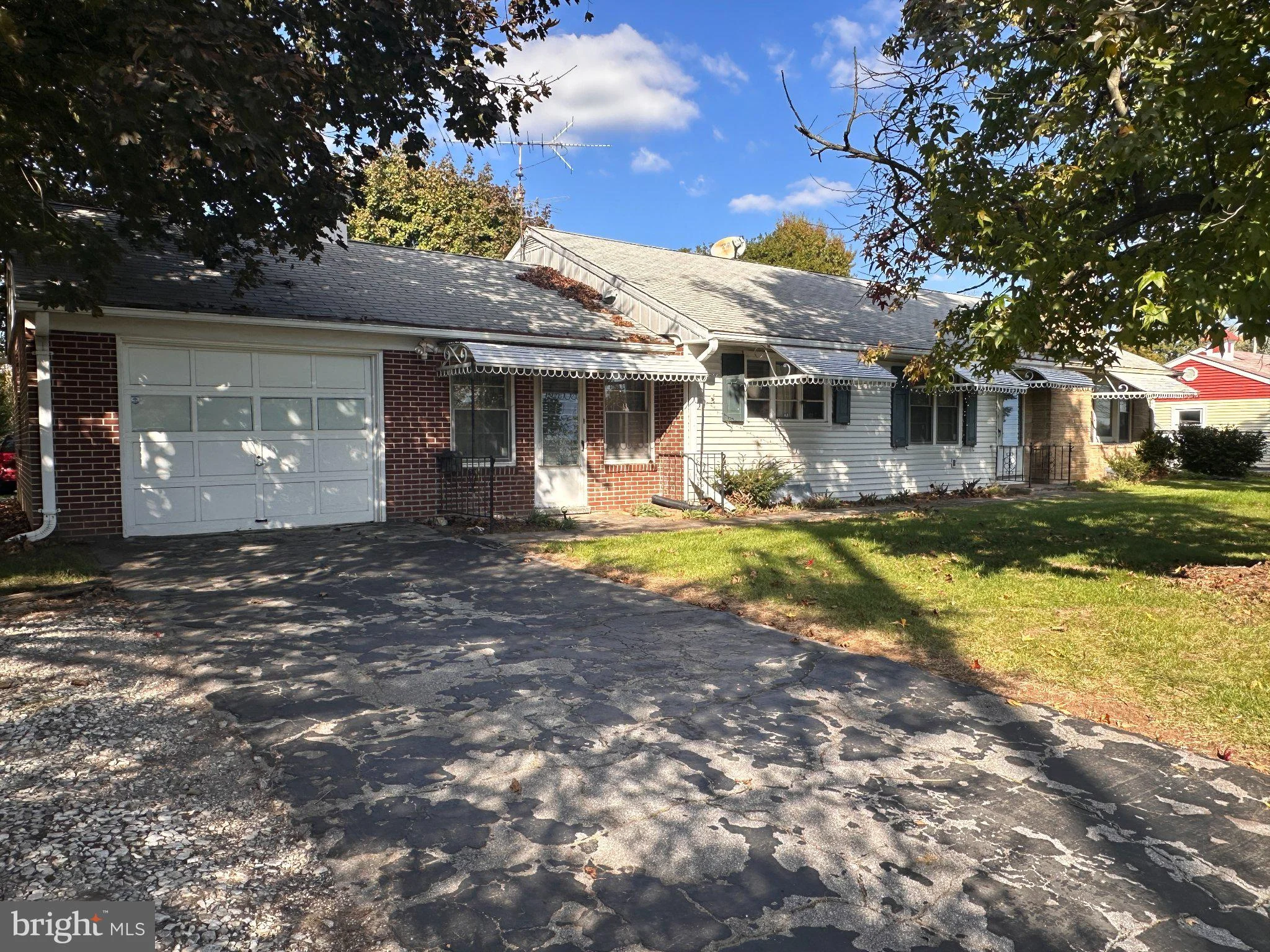 126 College View Boulevard