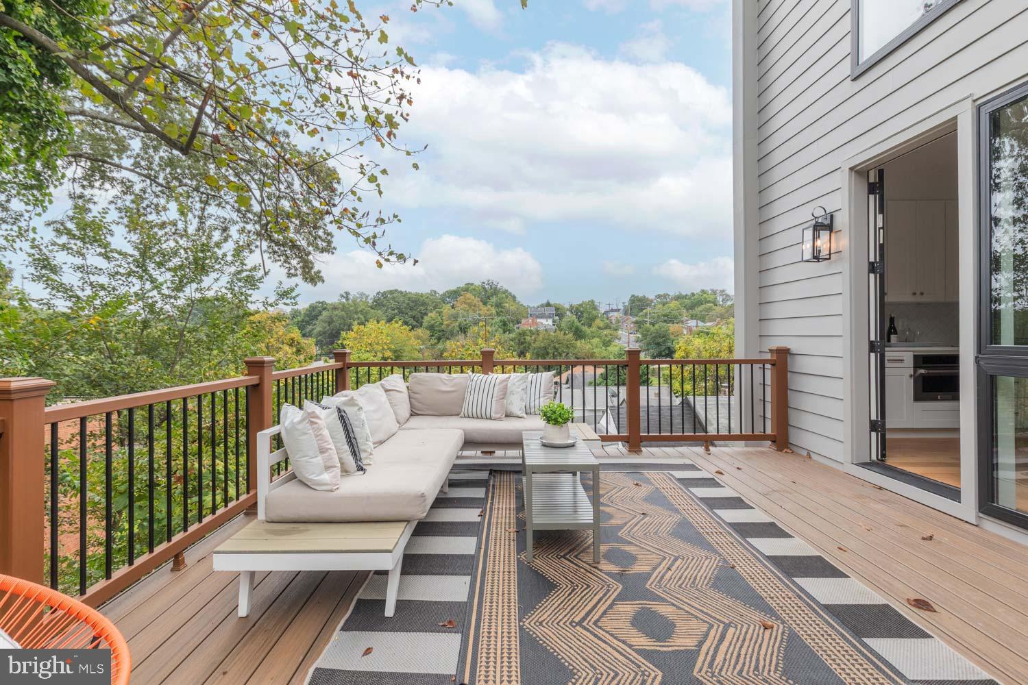 TAKOMA PARK - Residential