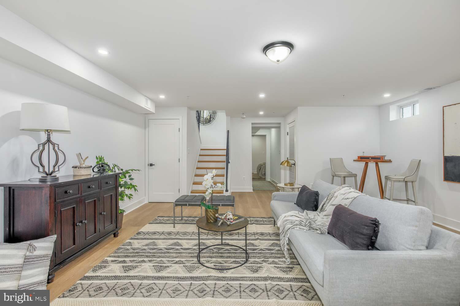 TAKOMA PARK - Residential