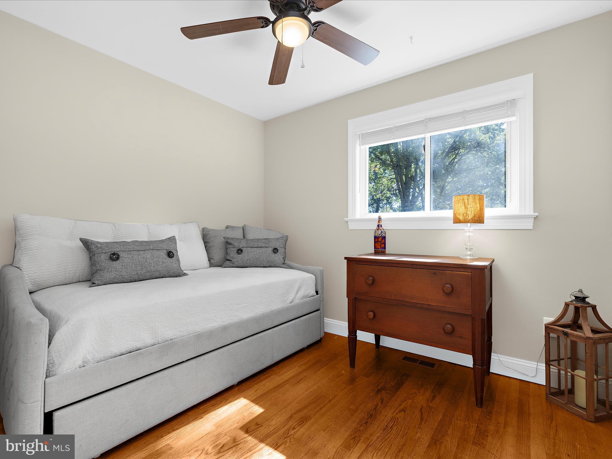 WEST SEVERNA PARK - Residential