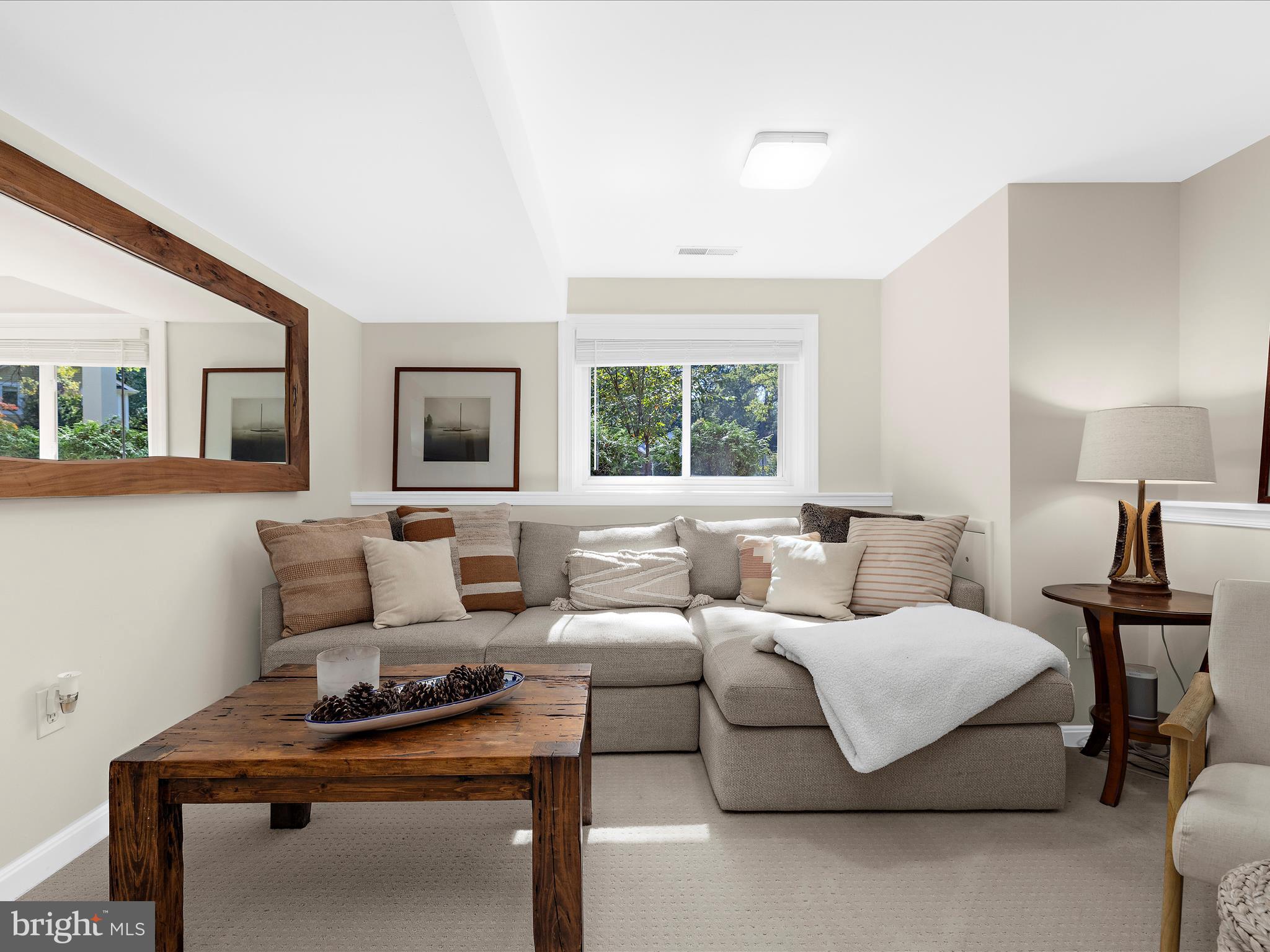 WEST SEVERNA PARK - Residential