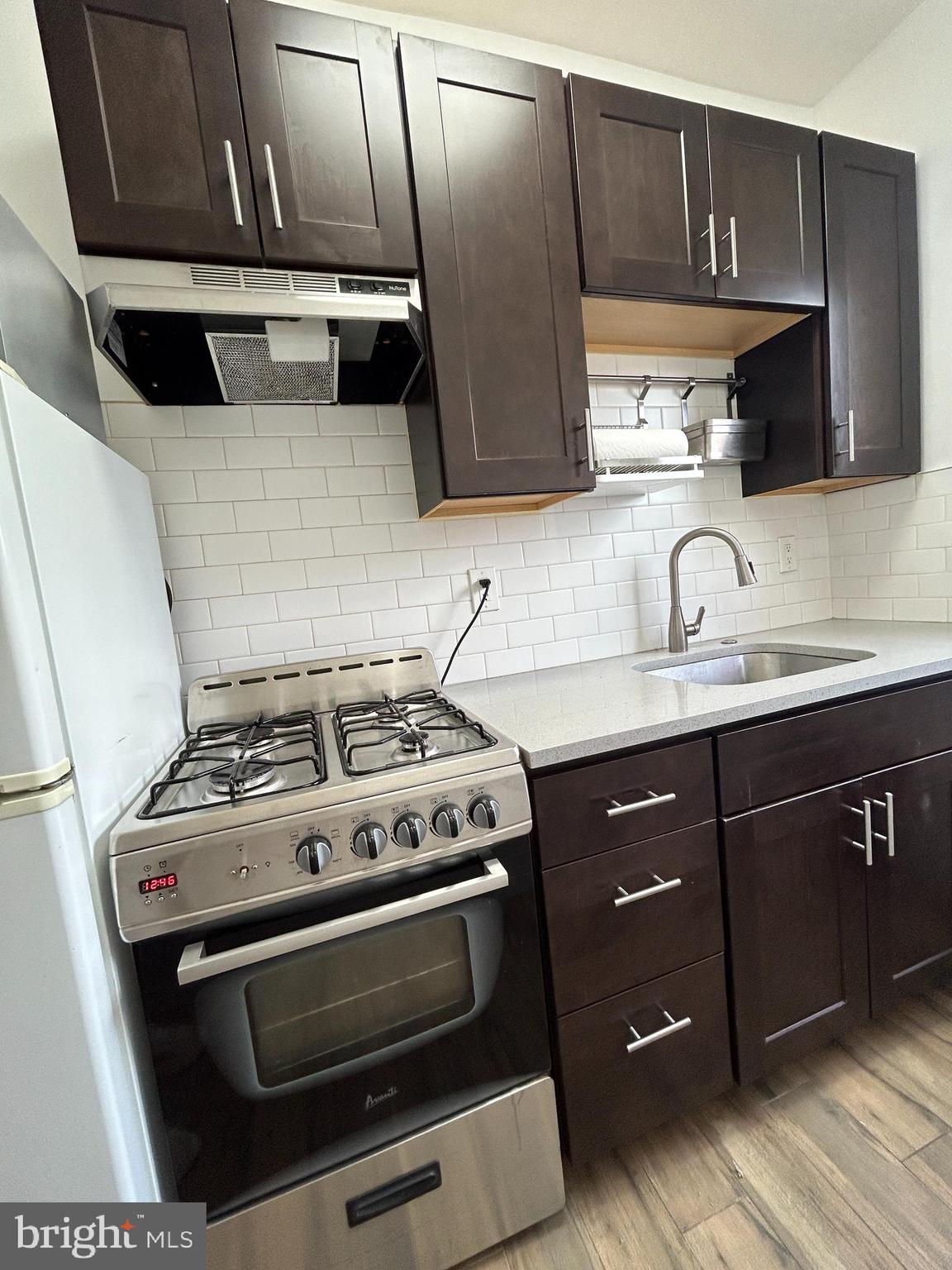 BELLA VISTA - Residential Lease