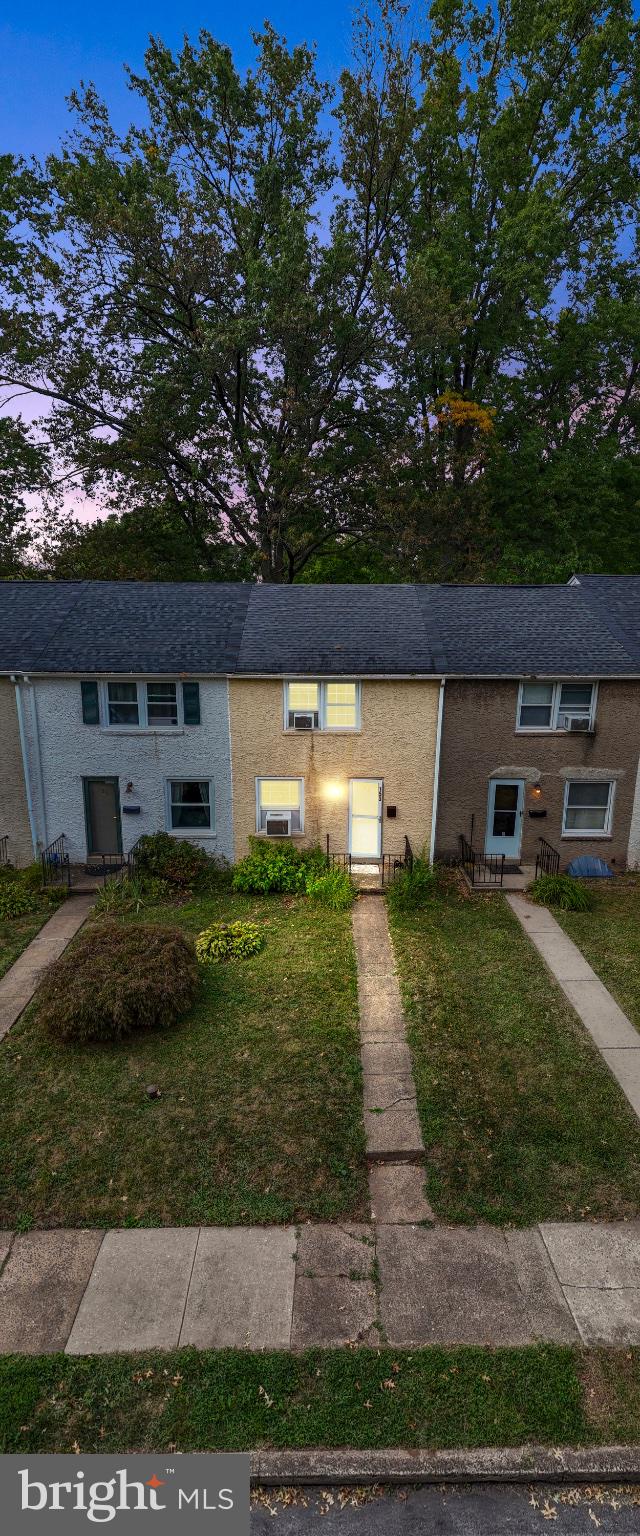 153 SUNRISE LANE