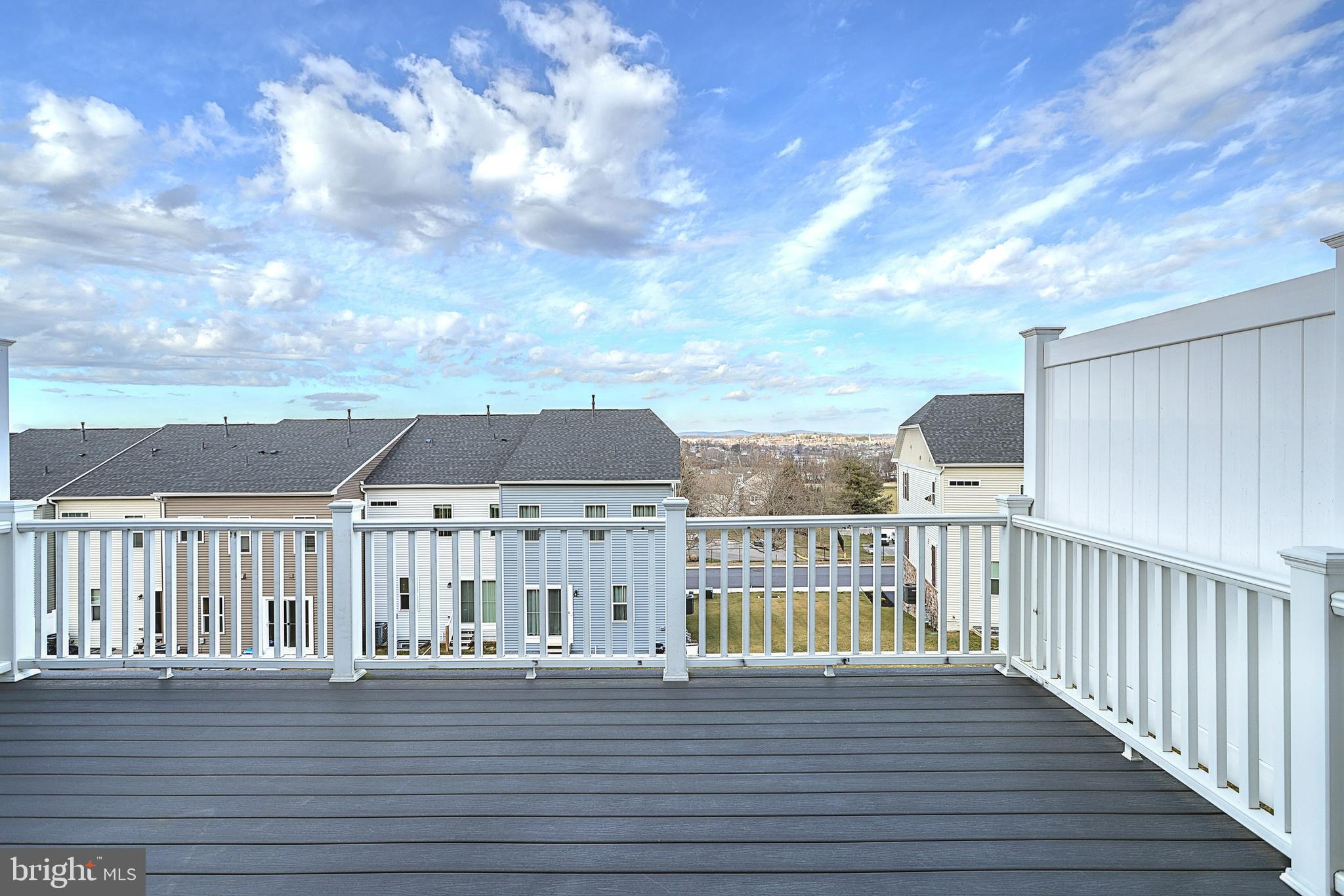 REGENTS GLEN TOWNHOME - Residential