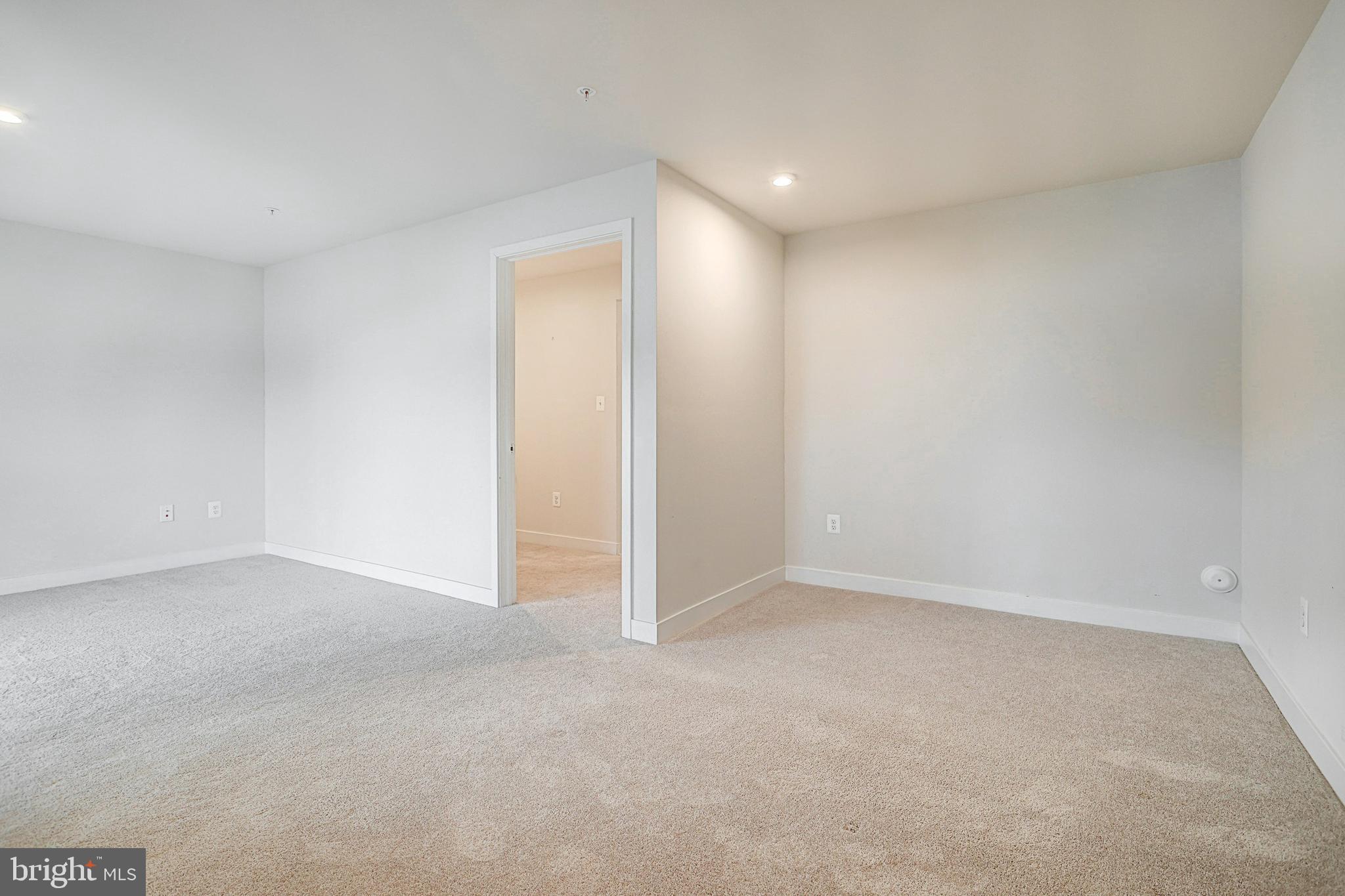 REGENTS GLEN TOWNHOME - Residential