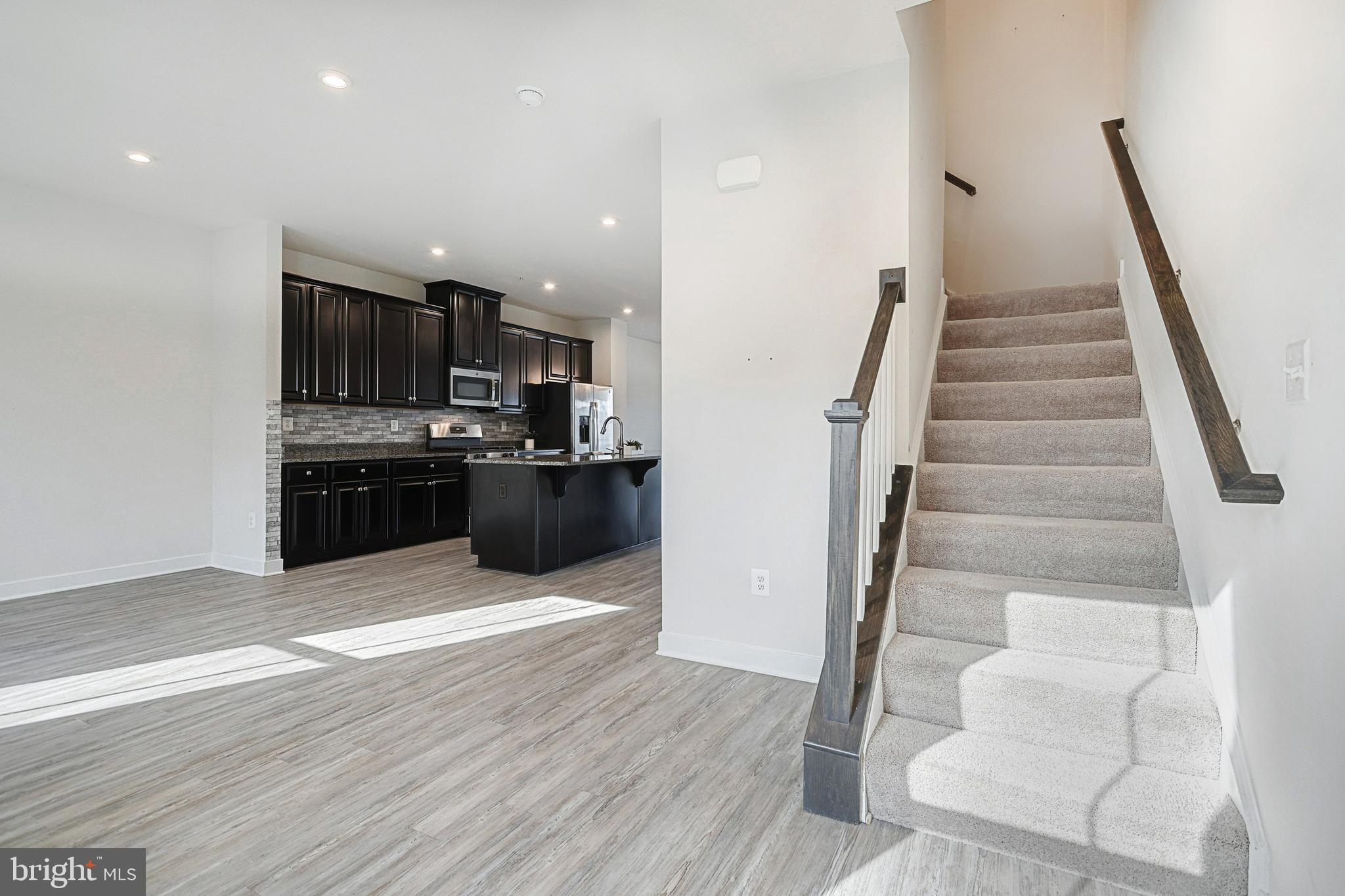 REGENTS GLEN TOWNHOME - Residential