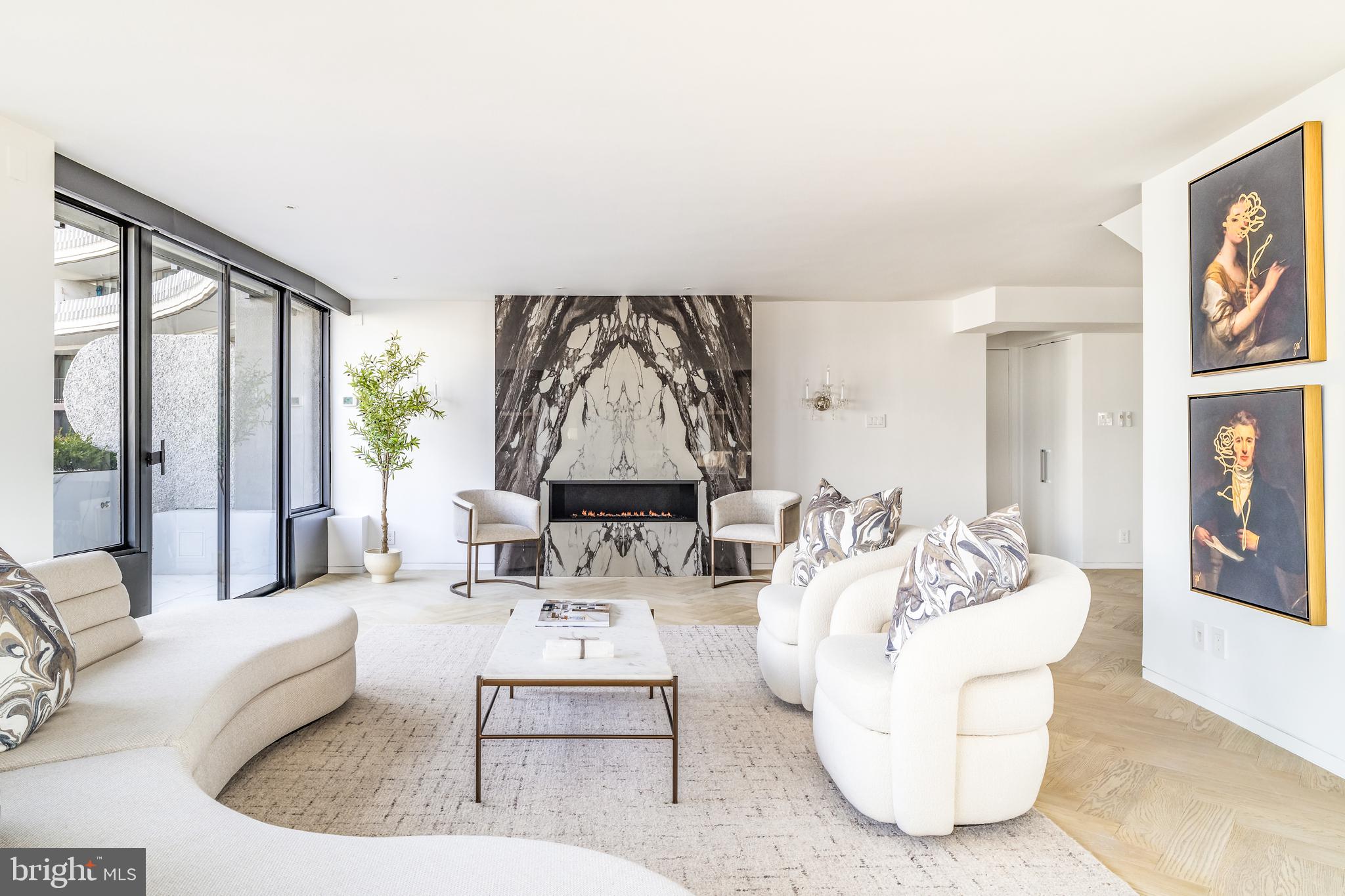 WATERGATE - Residential