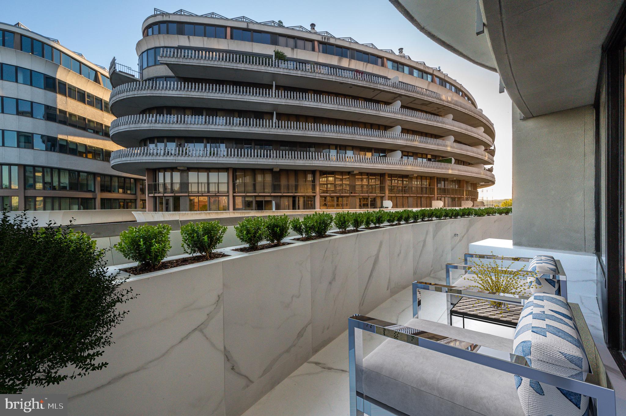 WATERGATE - Residential
