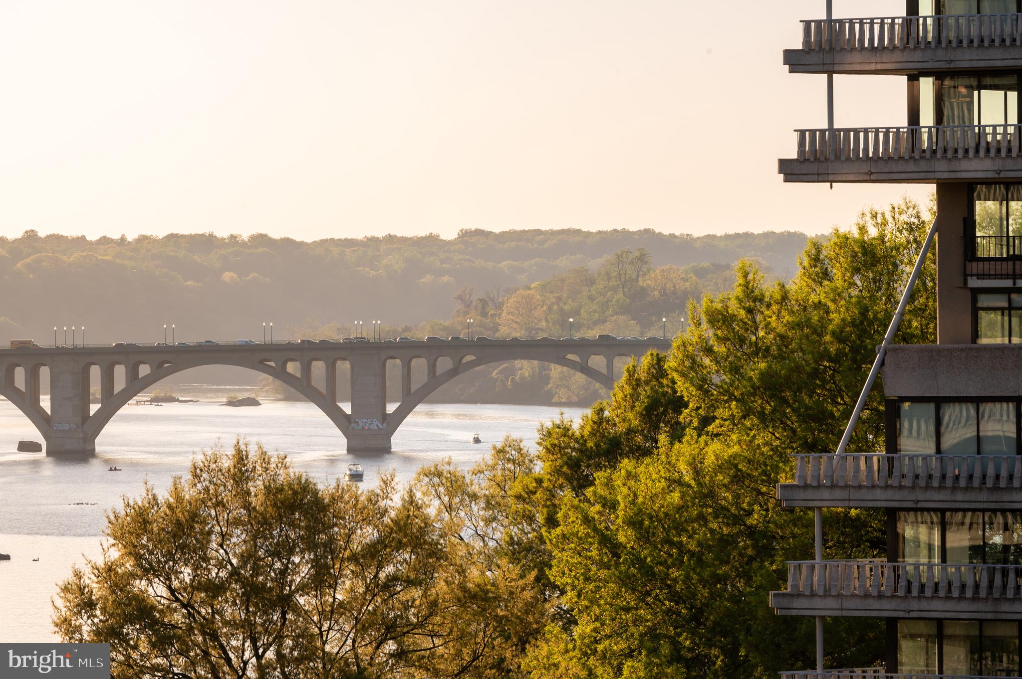 WATERGATE - Residential