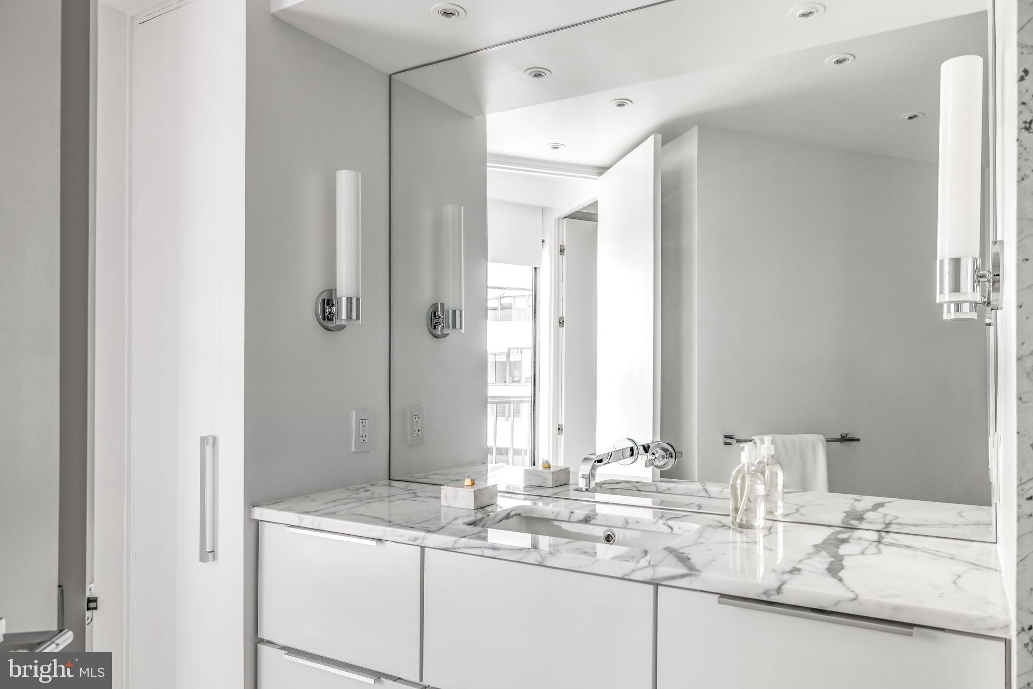 WATERGATE - Residential