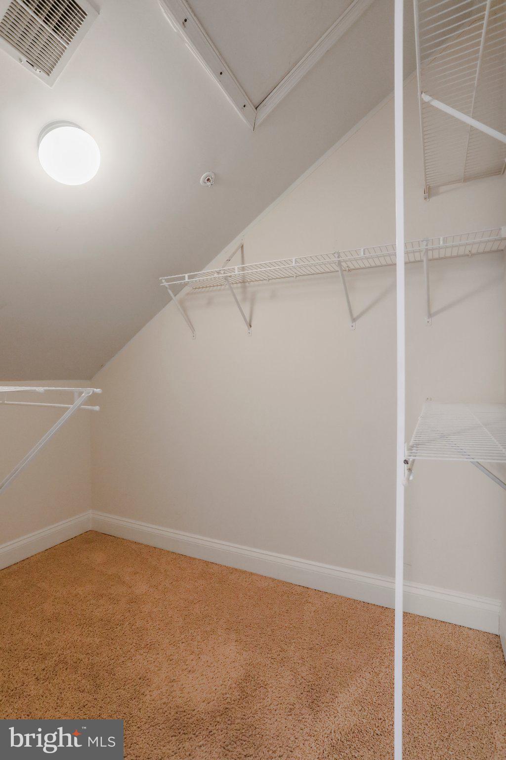 PINEY ORCHARD - Residential