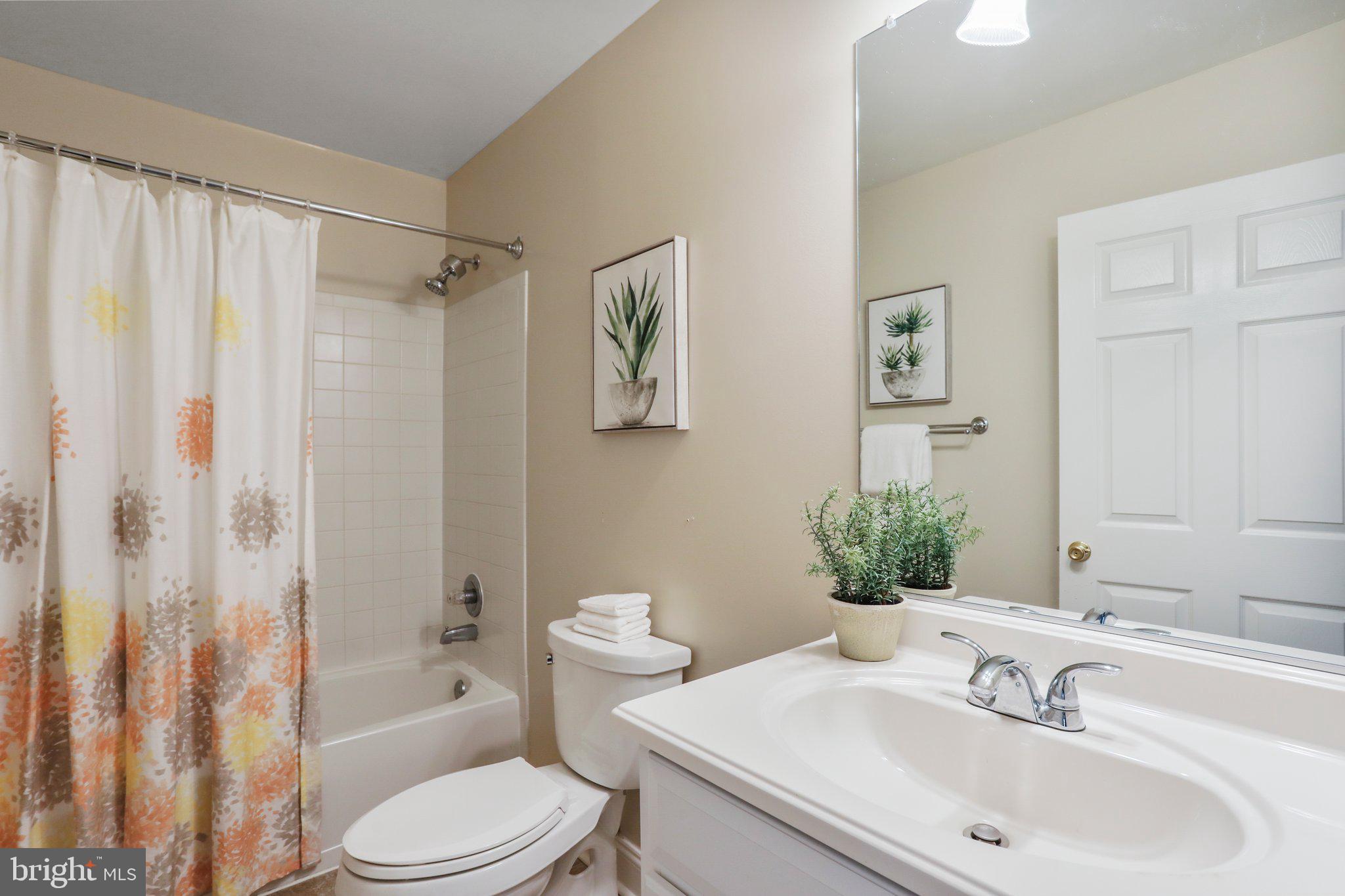 PINEY ORCHARD - Residential