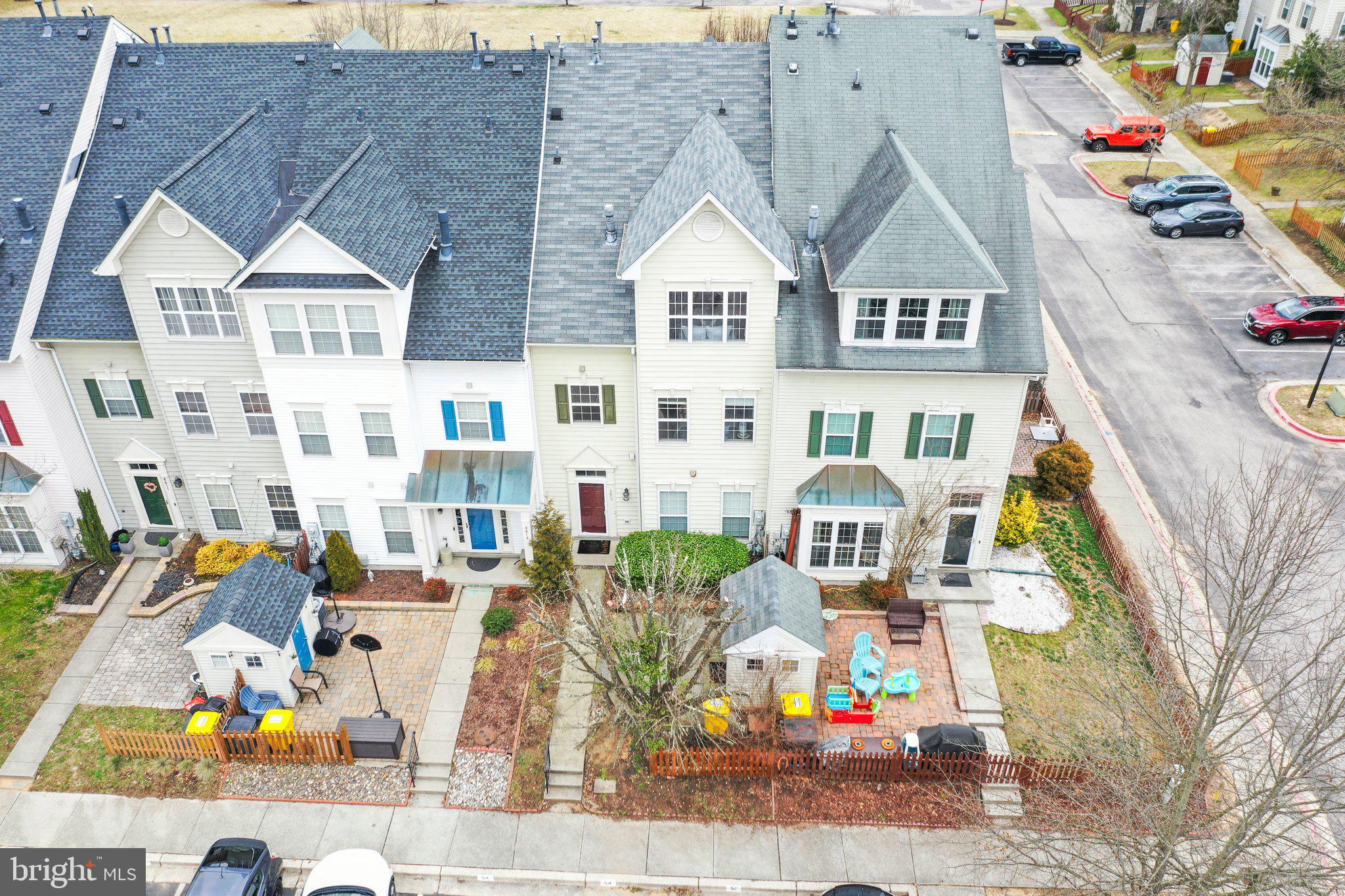 PINEY ORCHARD - Residential