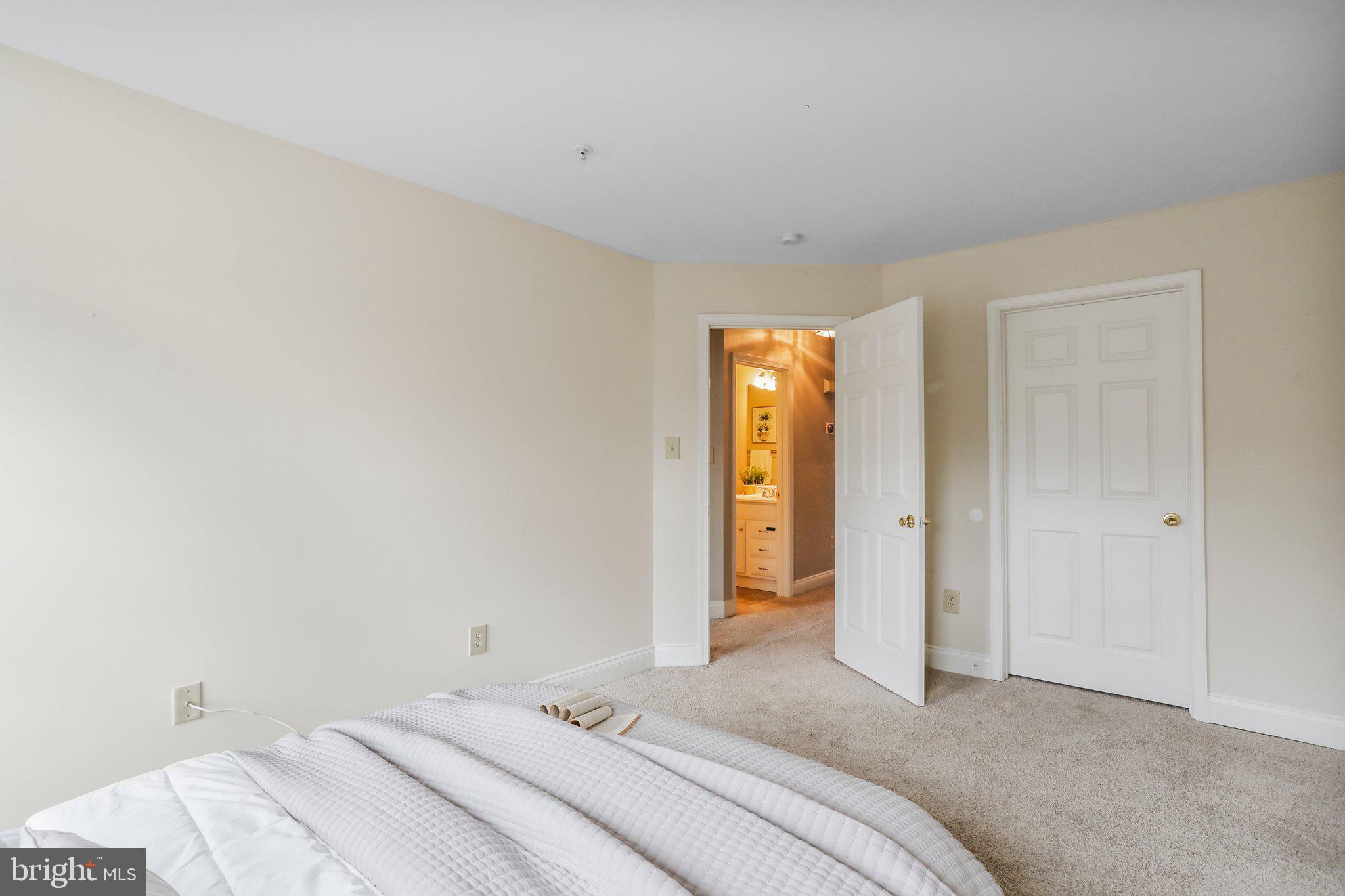 PINEY ORCHARD - Residential