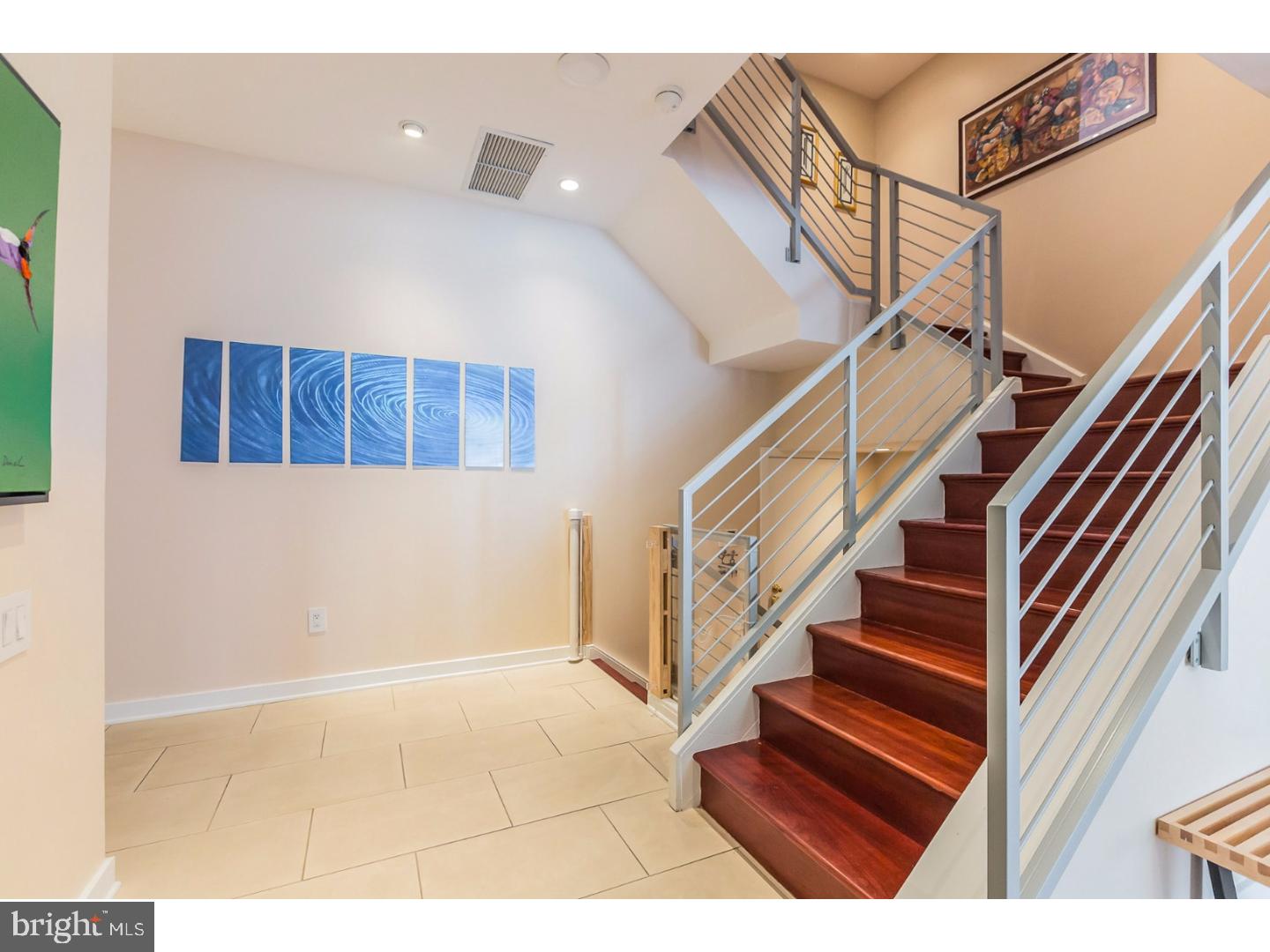 GRADUATE HOSPITAL - Residential