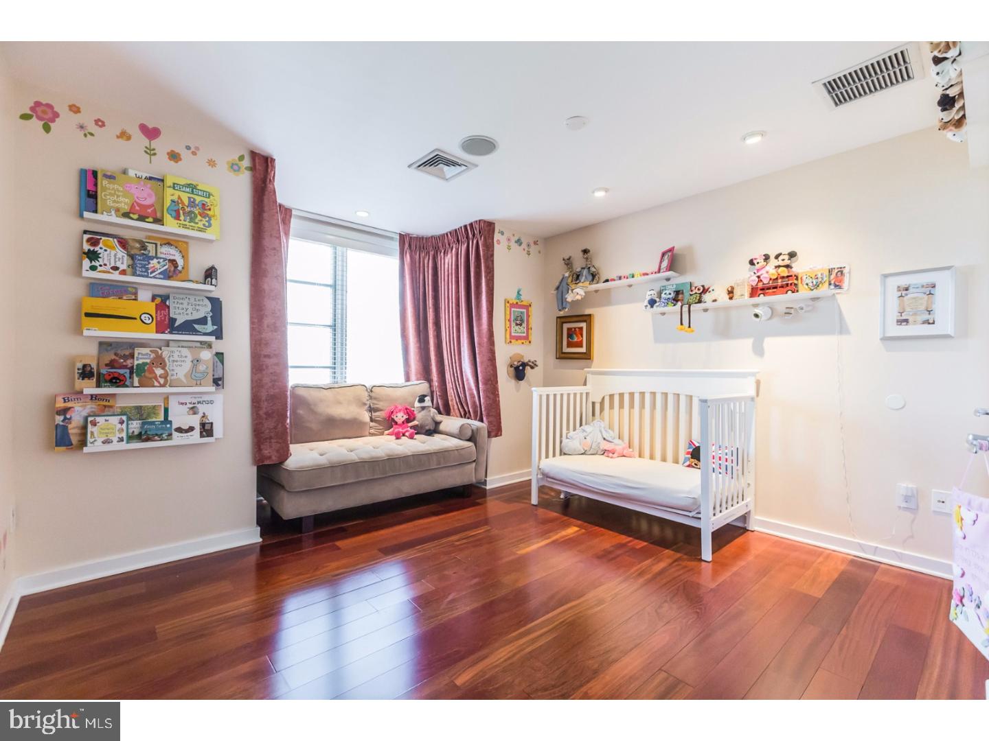 GRADUATE HOSPITAL - Residential