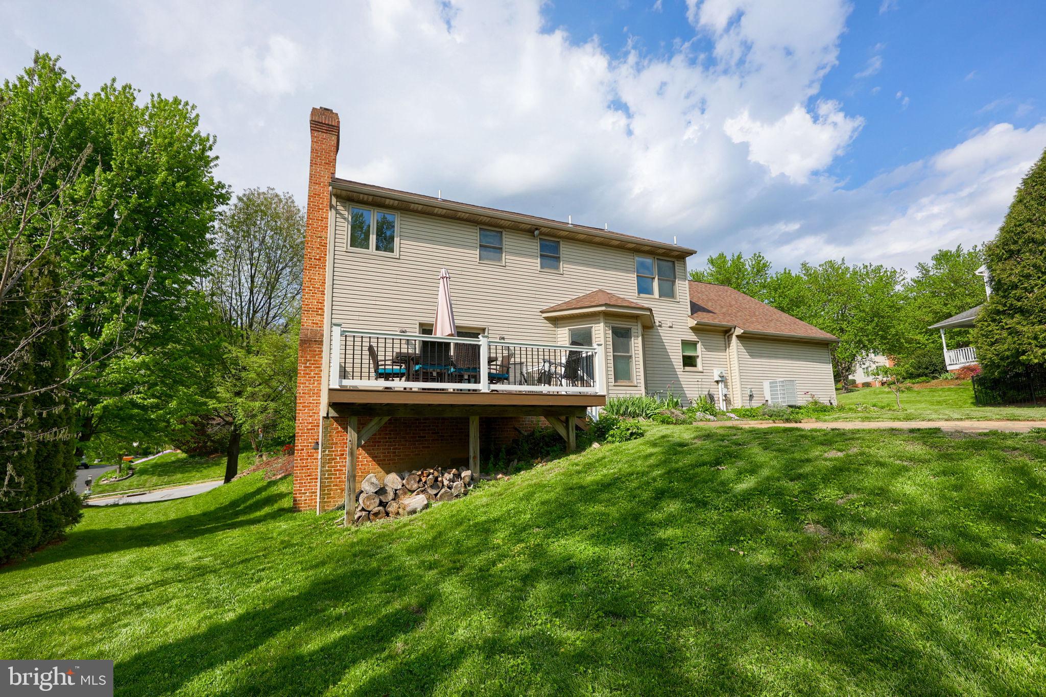 SPRINGDALE FARMS - Residential