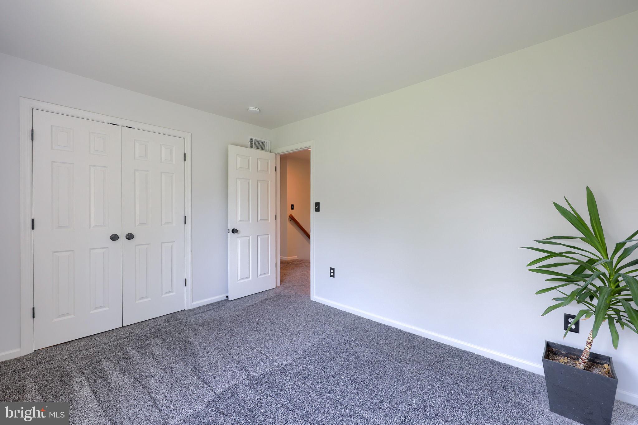 SPRINGDALE FARMS - Residential