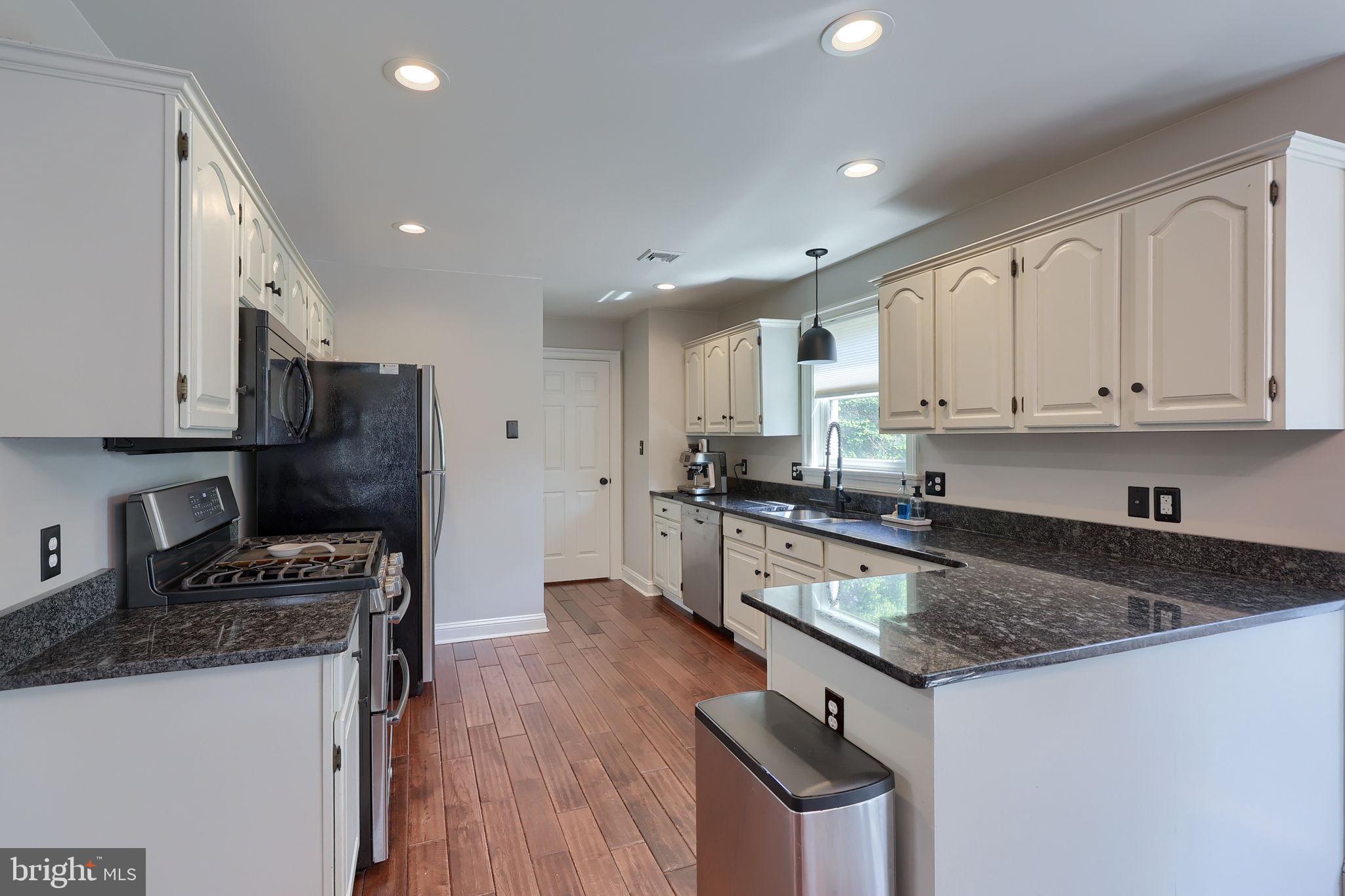 SPRINGDALE FARMS - Residential