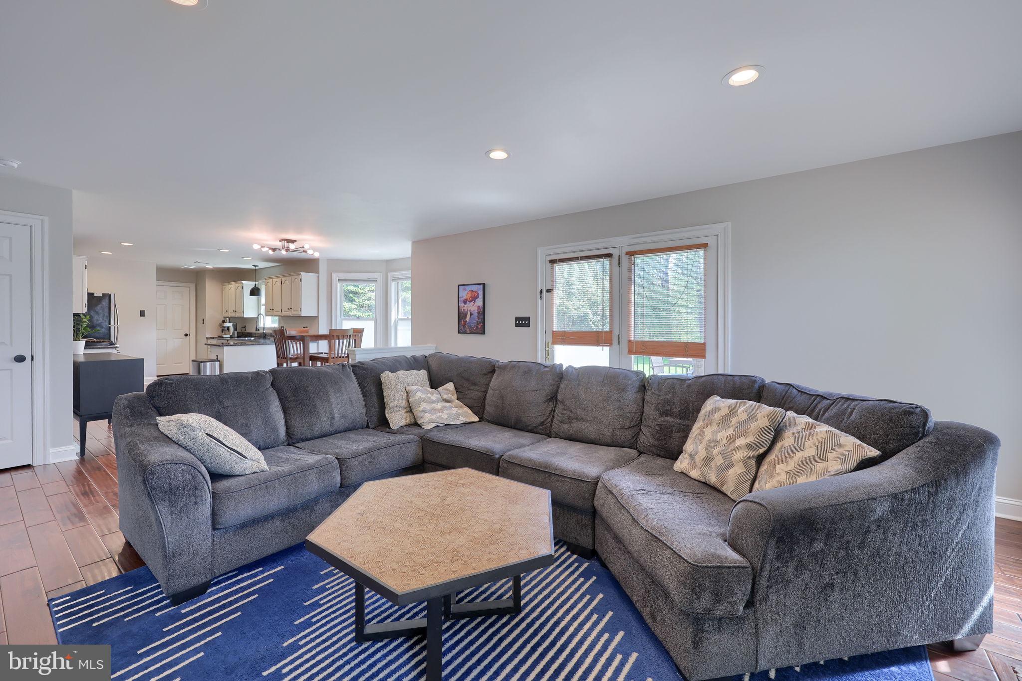 SPRINGDALE FARMS - Residential