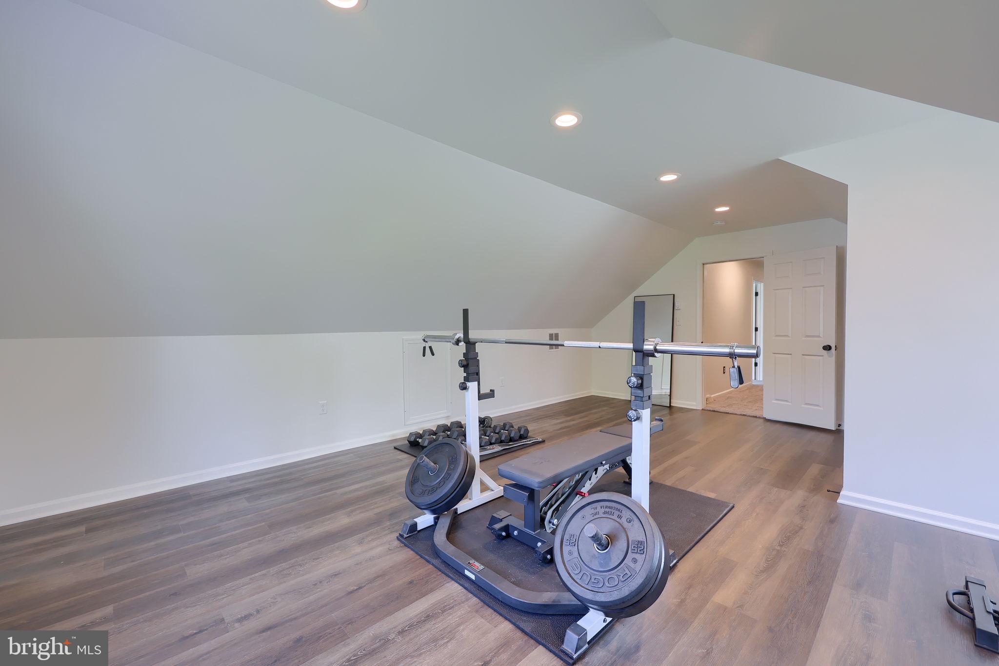 SPRINGDALE FARMS - Residential