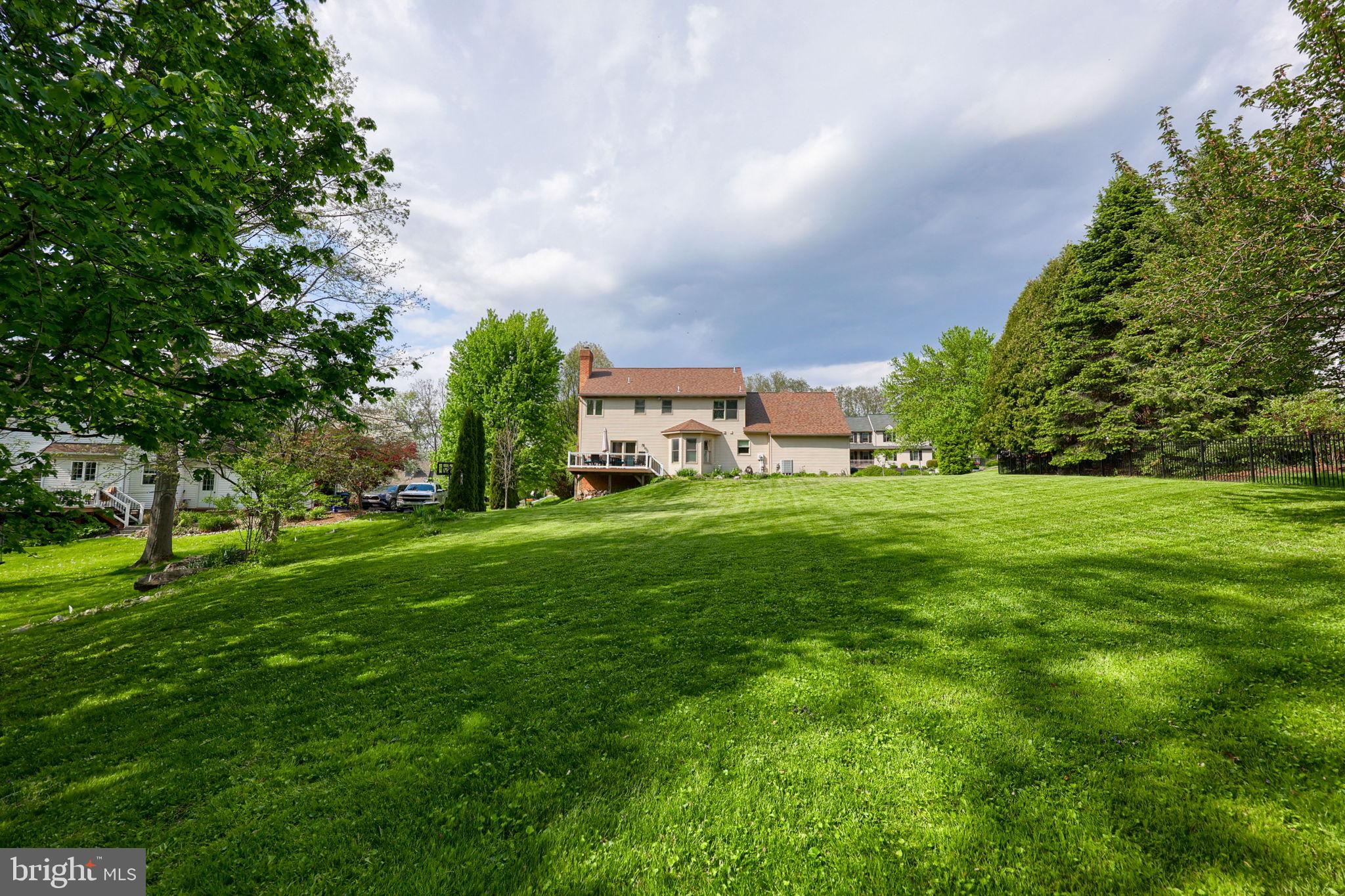 SPRINGDALE FARMS - Residential