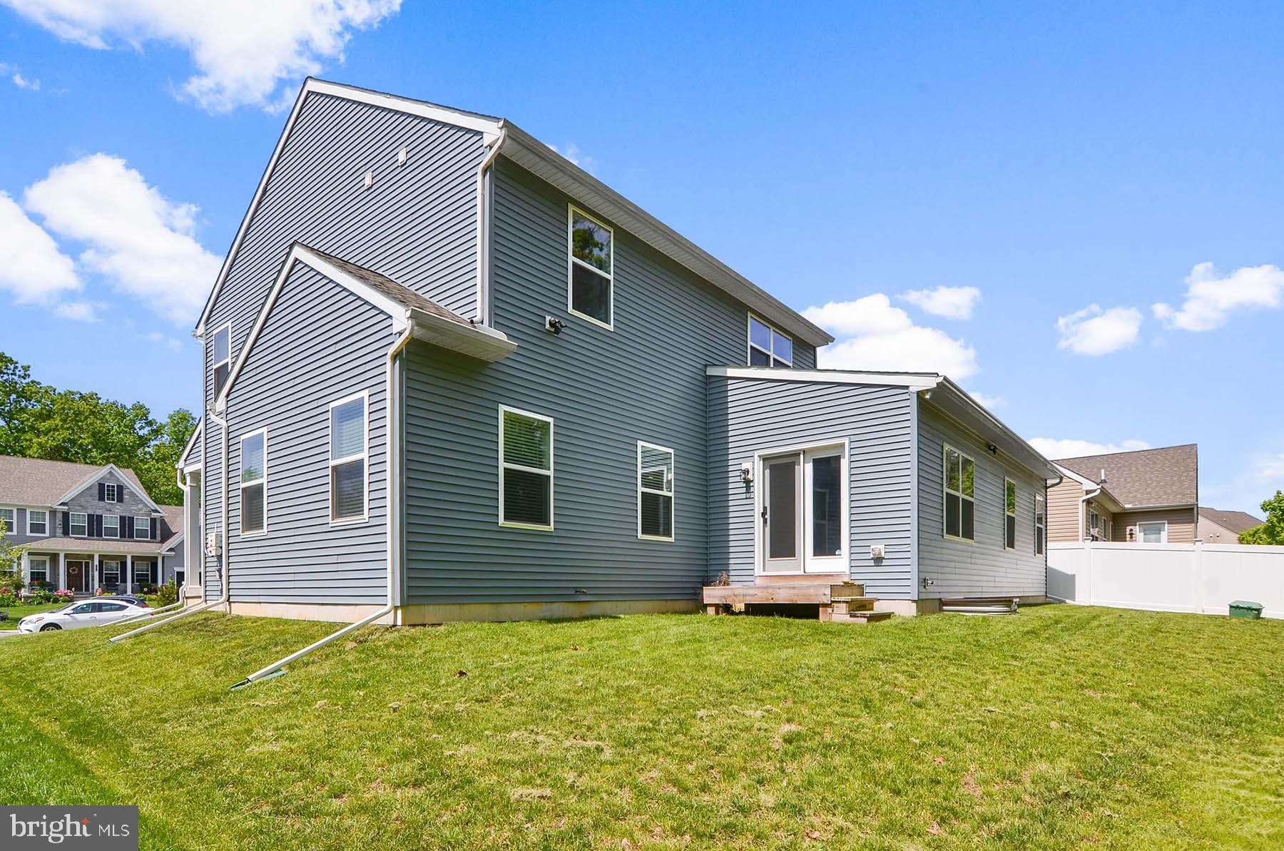 COOL SPRINGS AT CHARLESTOWN - Residential