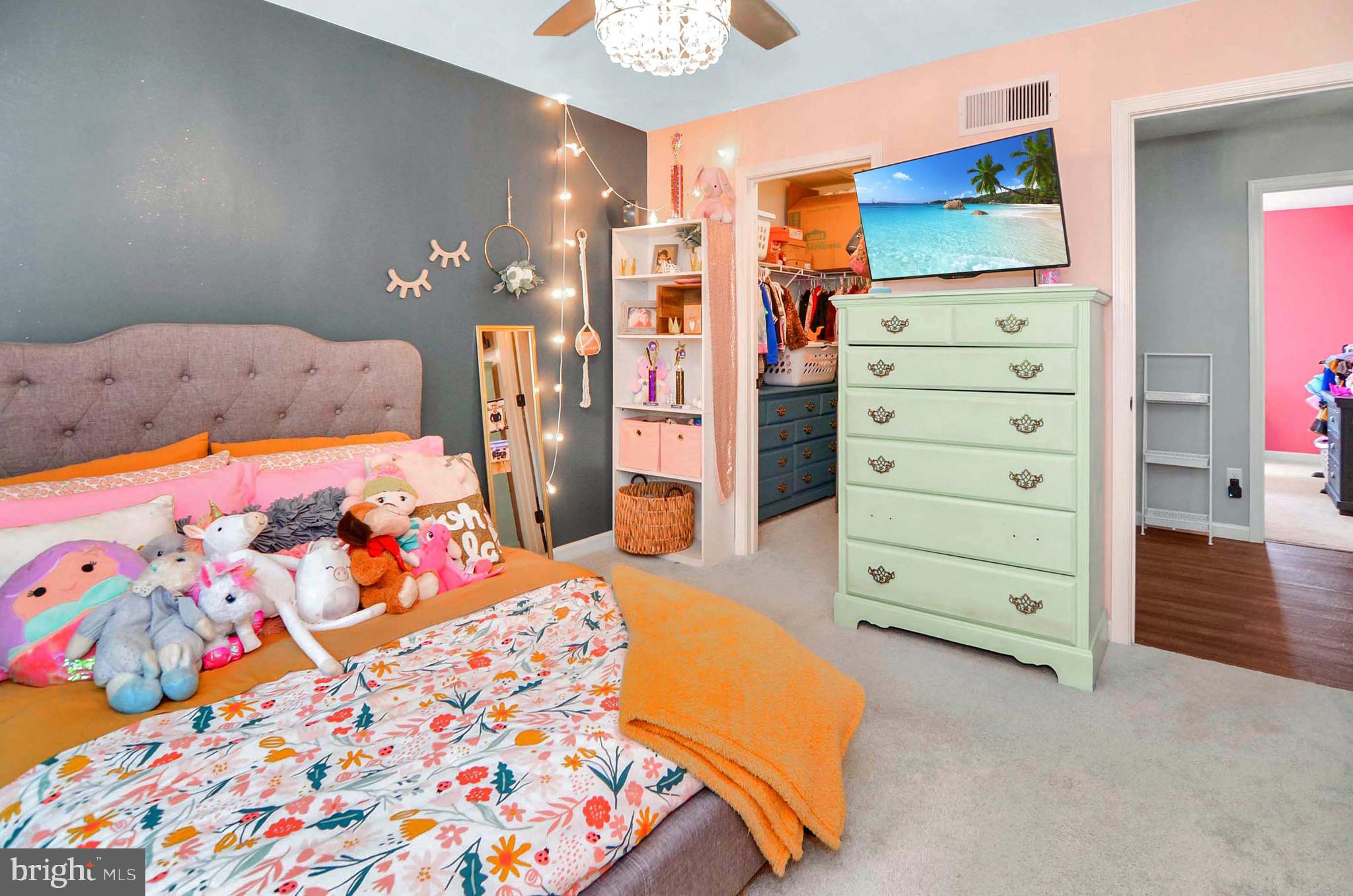 COOL SPRINGS AT CHARLESTOWN - Residential