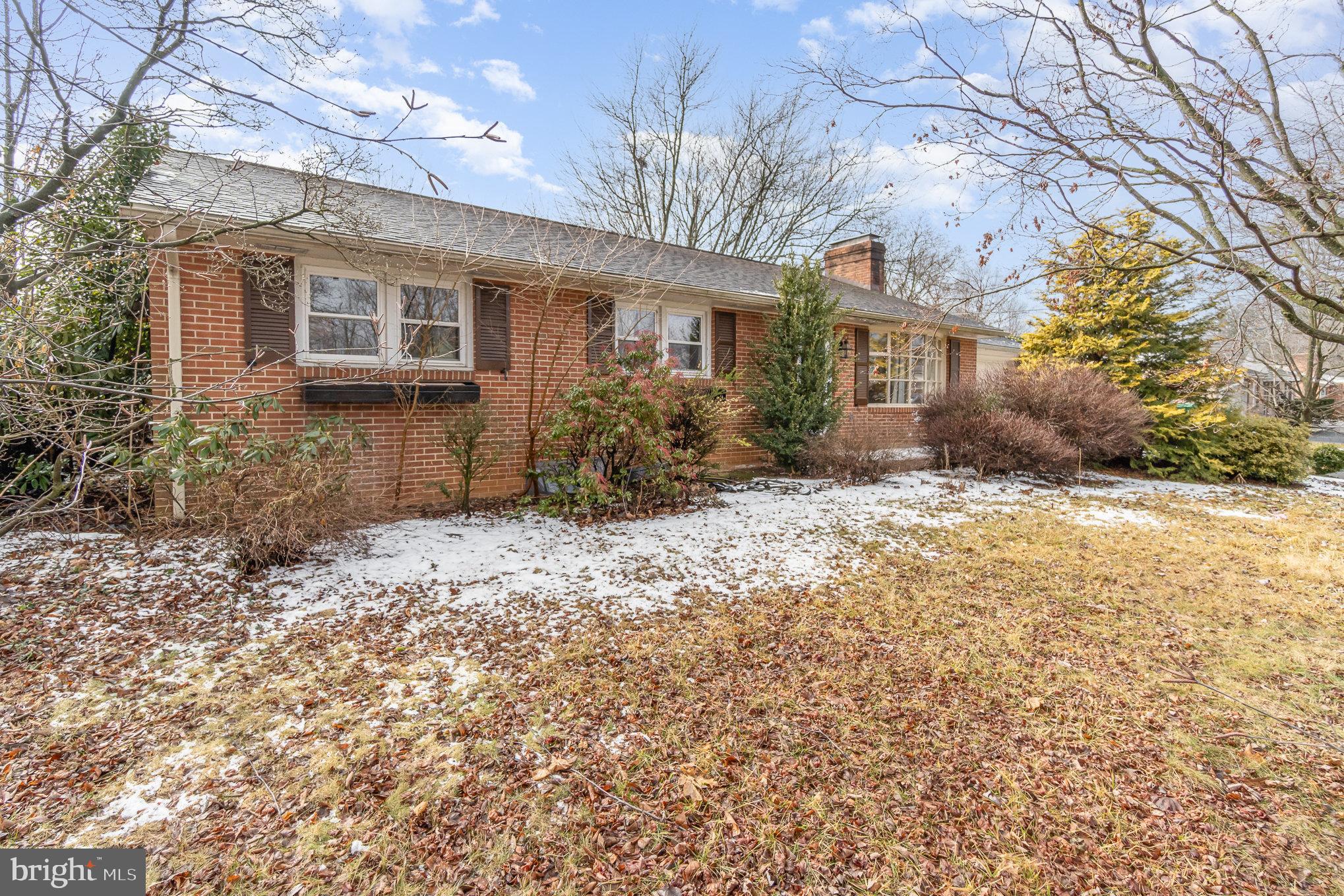 SOUTH GUILFORD HILLS - Residential