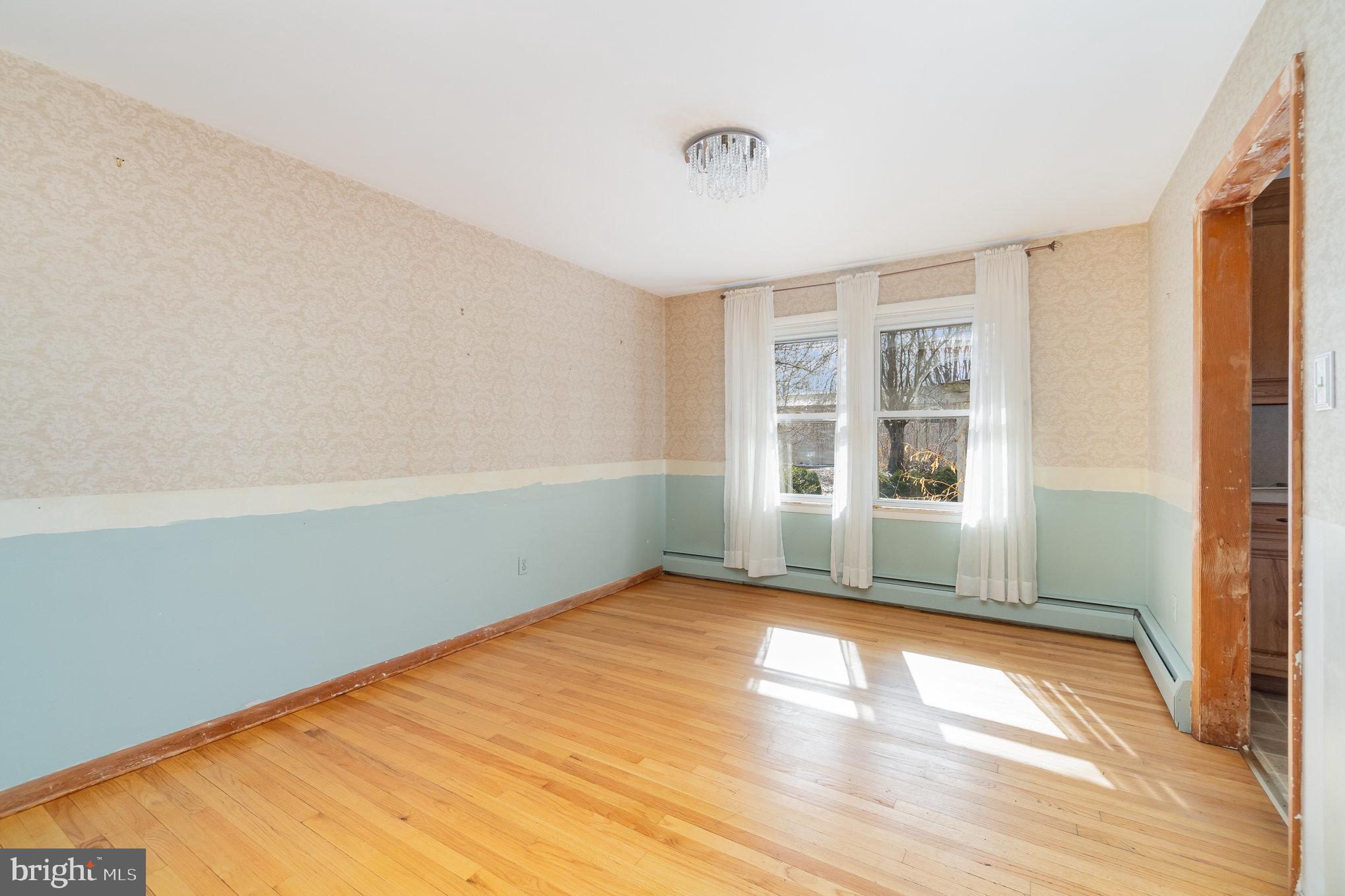 SOUTH GUILFORD HILLS - Residential